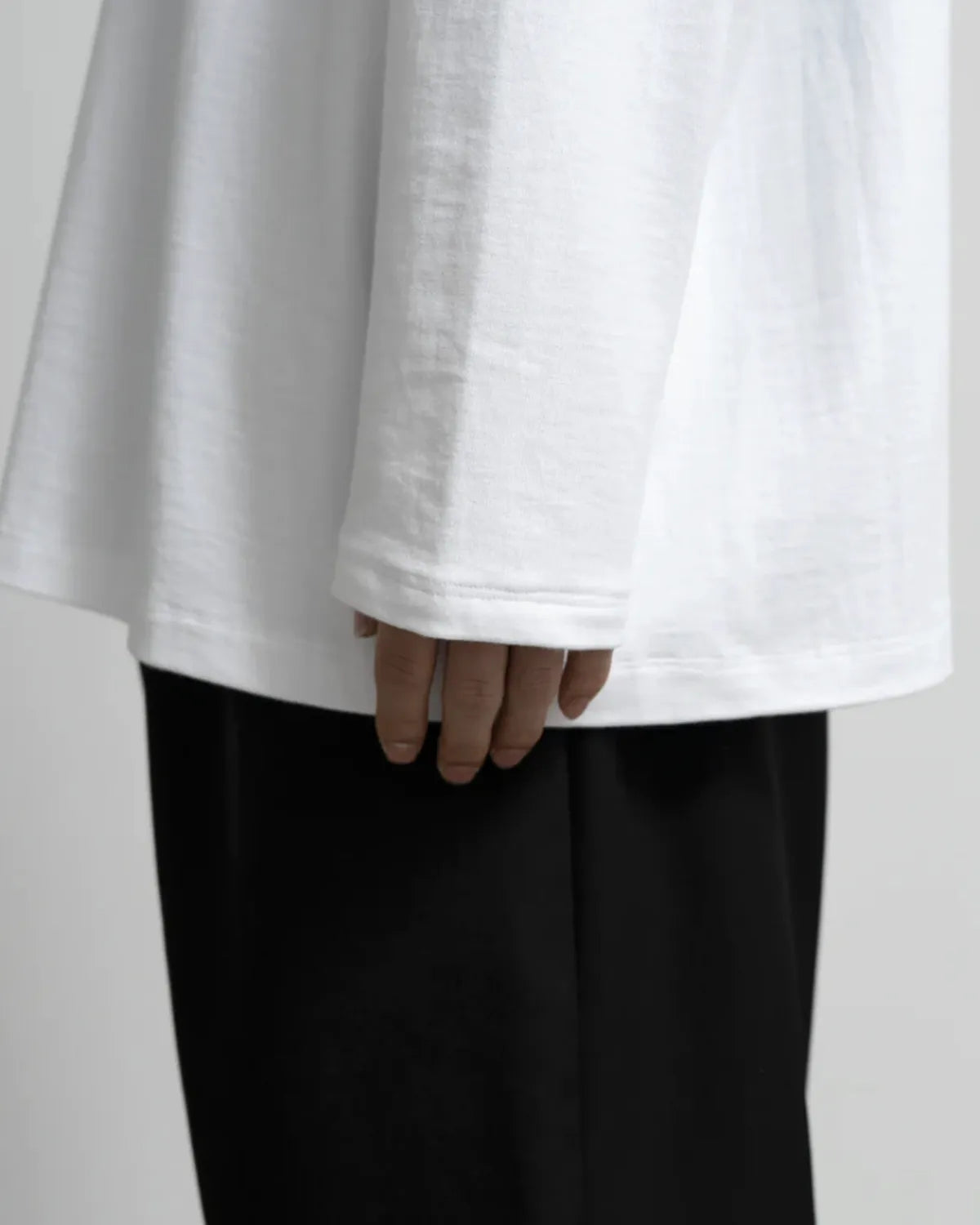 Graphpaper × CAMIEL FORTGEN / C.F × GP Heavy Weight L/S Oversized Tee (GM254-70100)