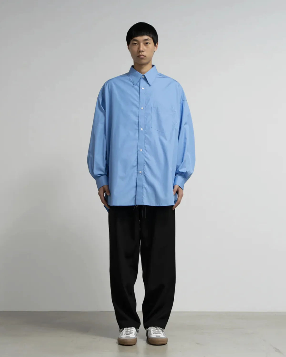 Graphpaper × CAMIEL FORTGEN / C.F × GP High Count Regular Collar Round Cut Shirt (GM254-50102)