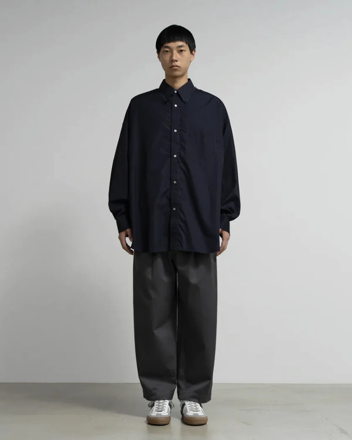 Graphpaper × CAMIEL FORTGEN / C.F × GP High Count Regular Collar Round Cut Shirt (GM254-50102)