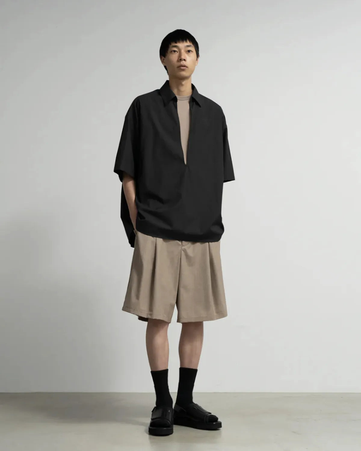 Graphpaper / Fine Wool Heather Drawstring Track Shorts (GM261-40323)