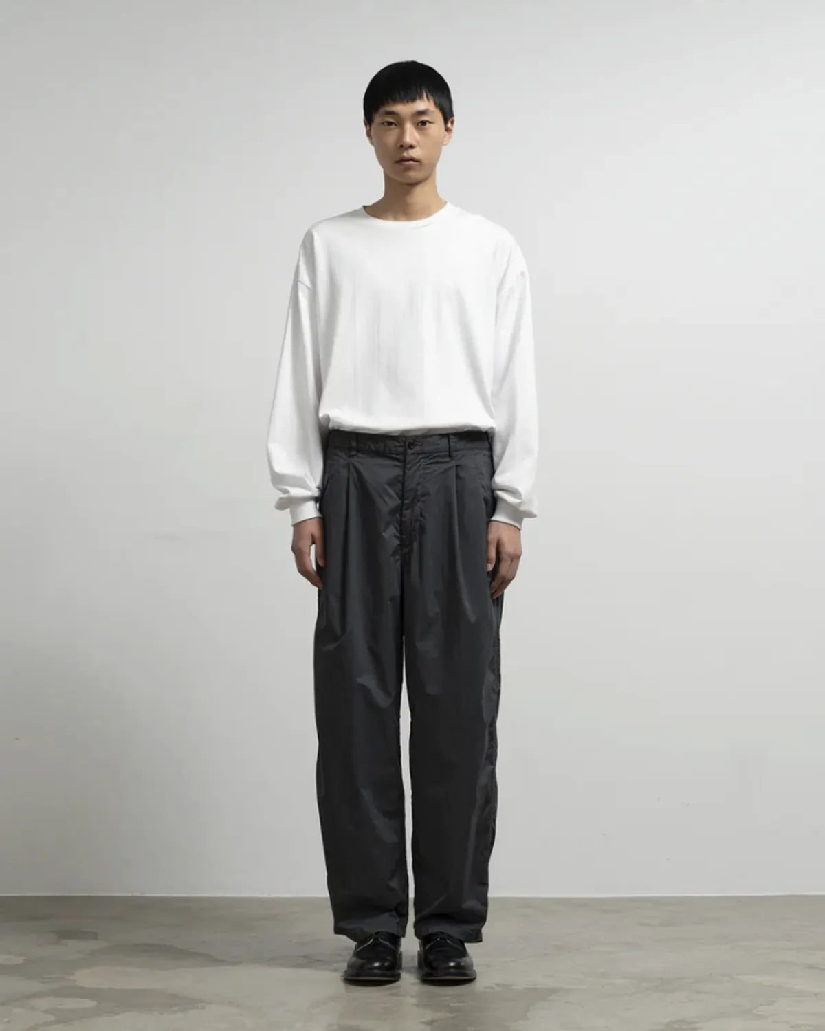 Graphpaper / Garment Dyed Typewriter Oversized Slacks (GM261-40102B)