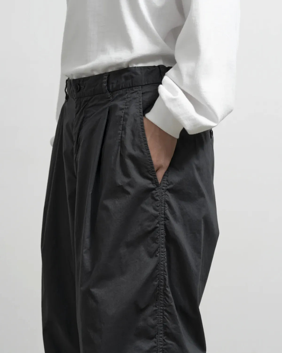 Graphpaper / Garment Dyed Typewriter Oversized Slacks (GM261-40102B)
