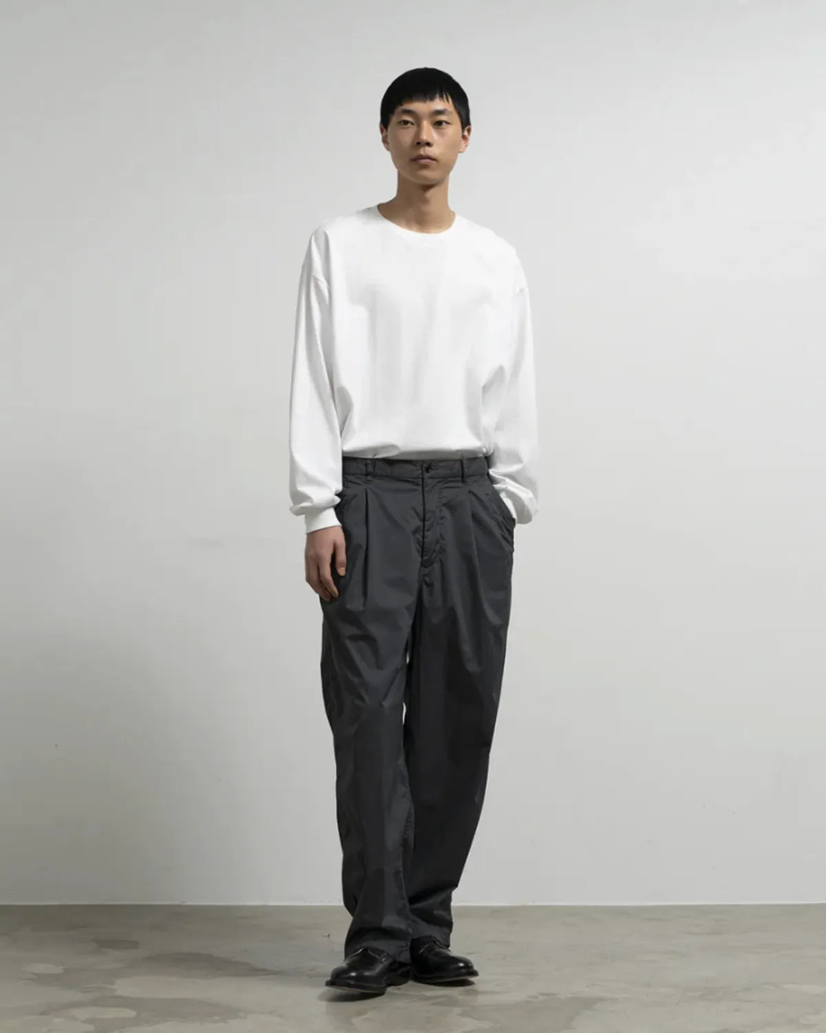 Graphpaper / Garment Dyed Typewriter Oversized Slacks (GM261-40102B)