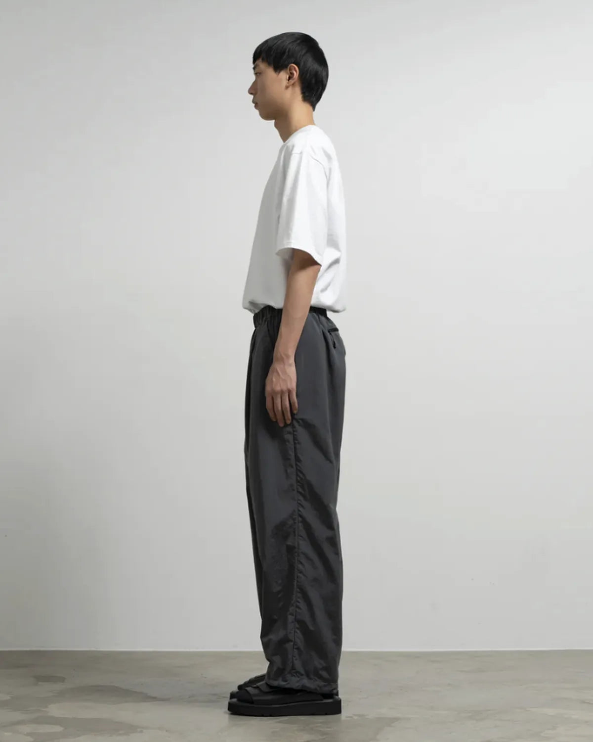 Graphpaper × NORMAL EXPERT / NORMAL EXPERT for Graphpaper 300 PANTS (NEXM261-40001)