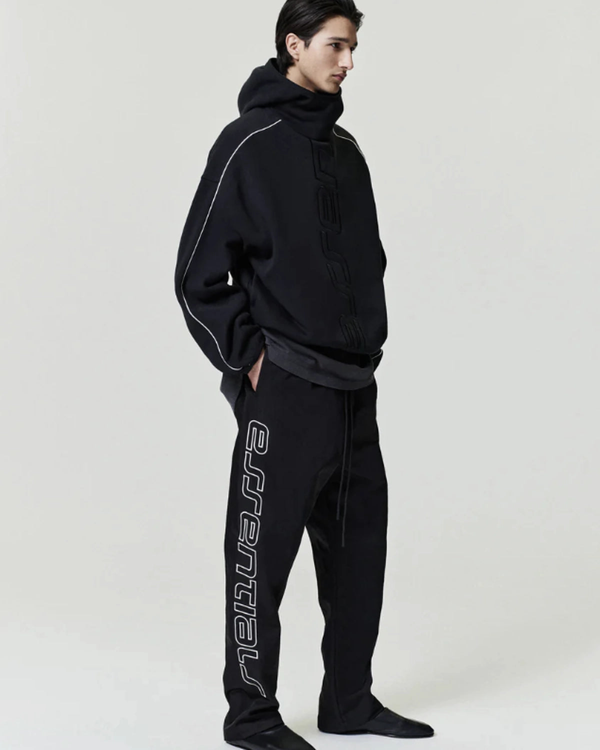 ESSENTIALS / ACTIVE TRACE MODERN FLEECE HOODIE (192SP264061F)