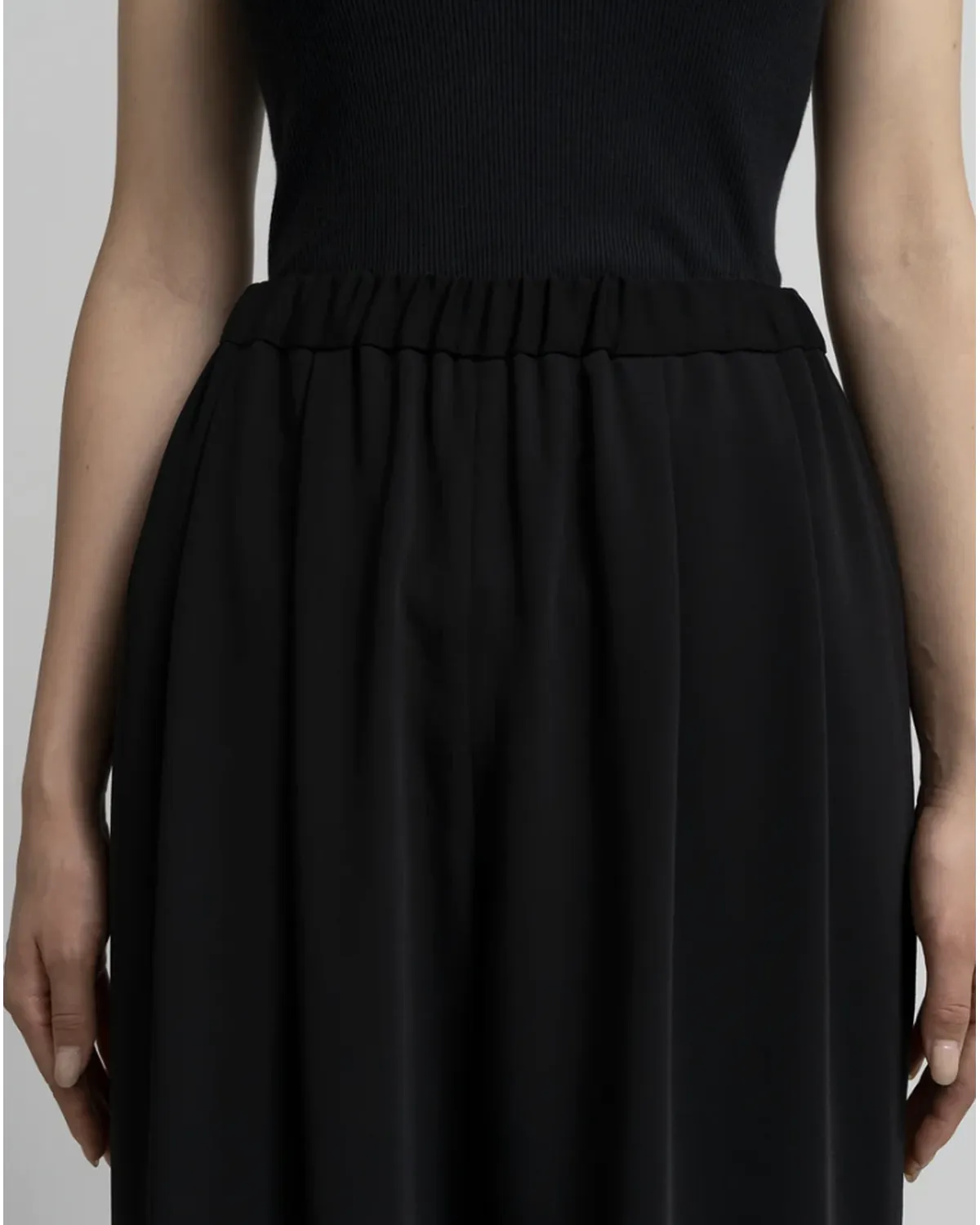 Graphpaper / Satin Easy Wide Pants (GL263-40091B)
