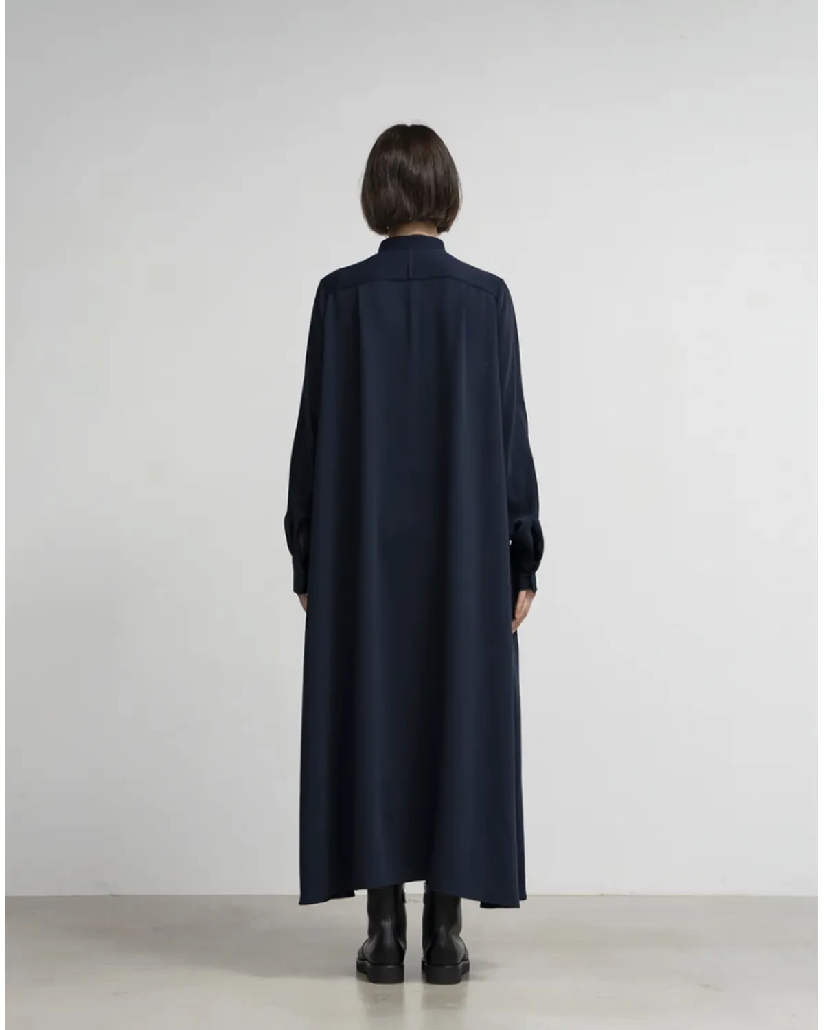 Graphpaper / Satin Band Collar Dress (GL263-60090B)
