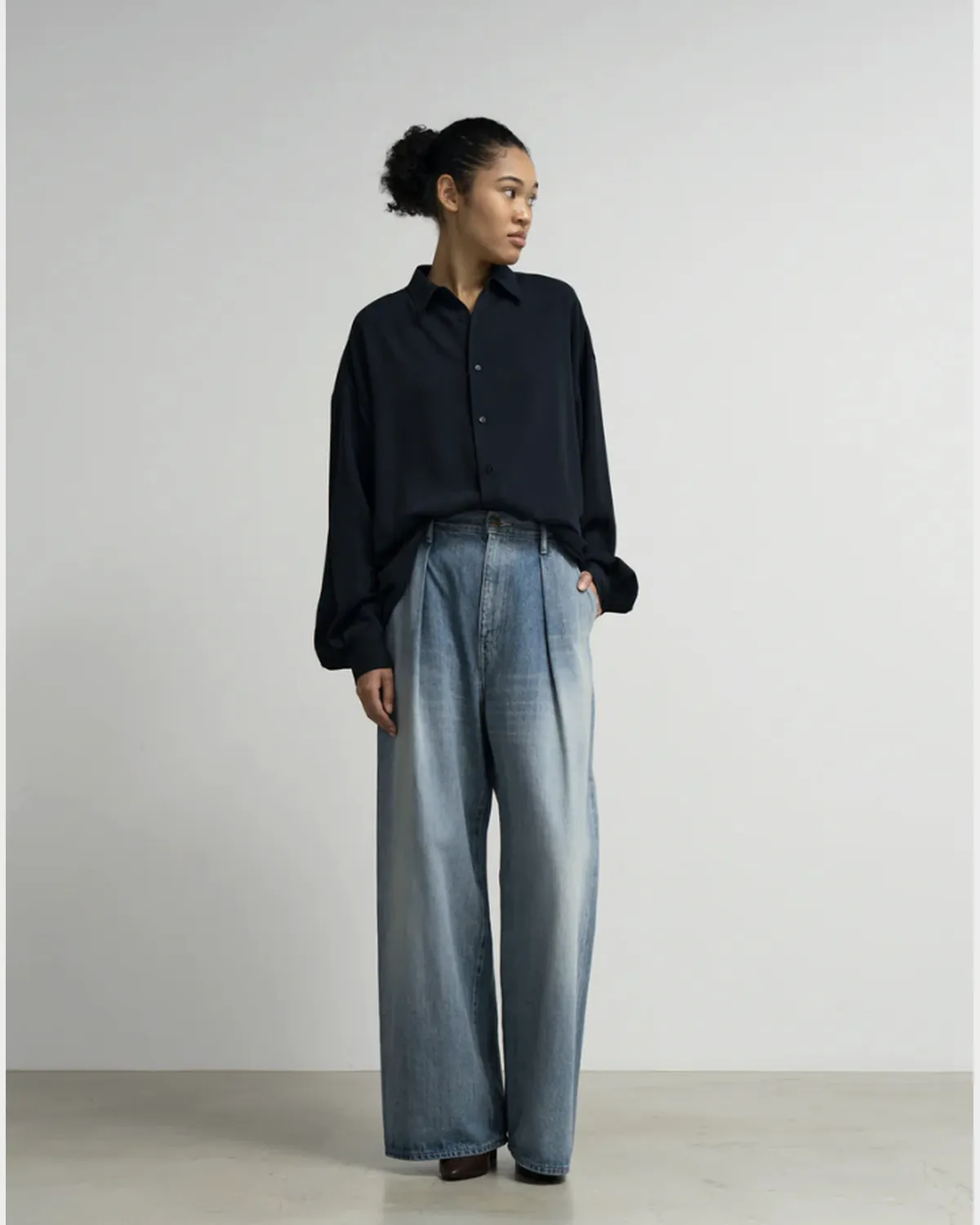 Graphpaper / Satin Oversized Regular Collar Shirt (GL263-50093B)