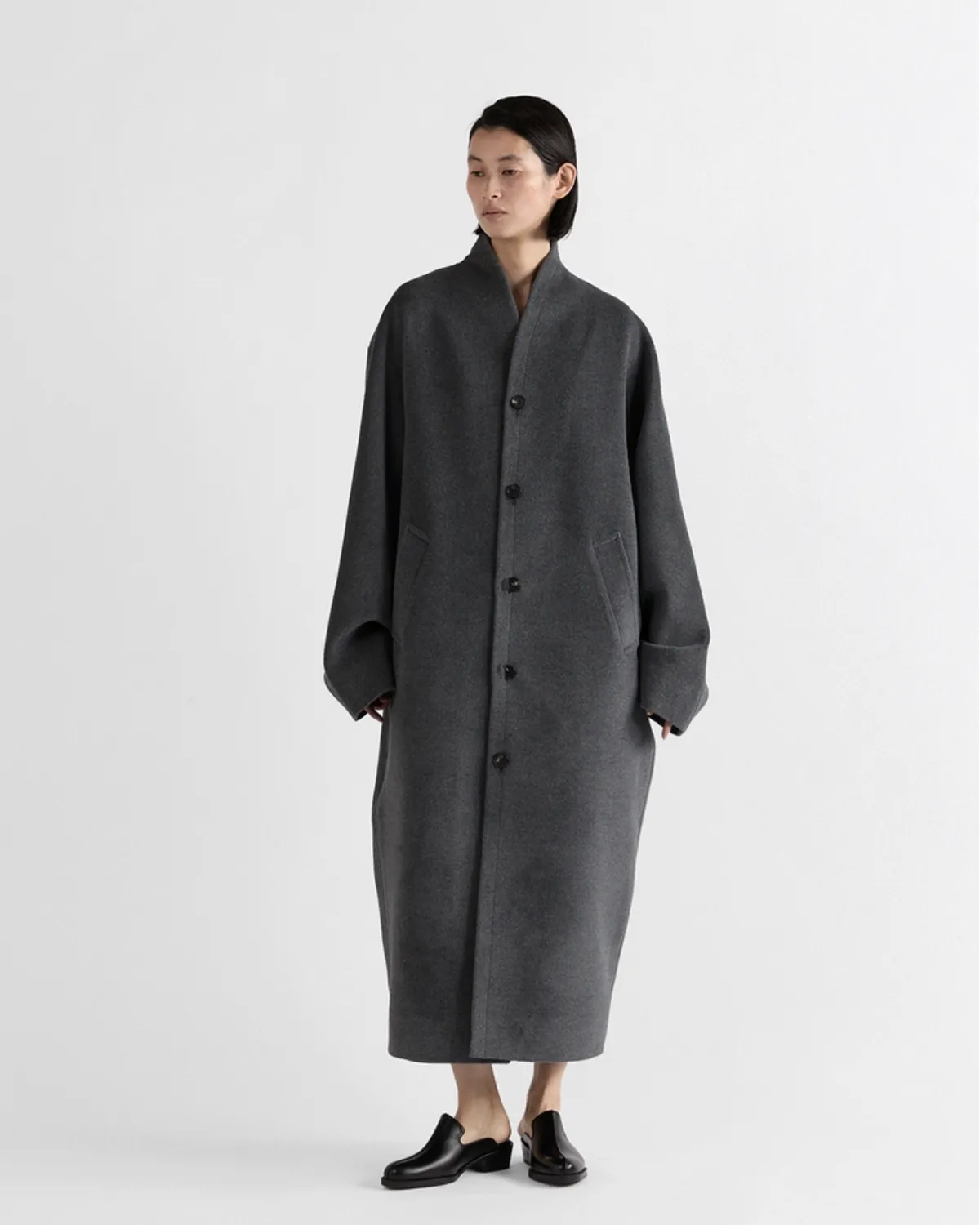 IHNN / Layered Collar Angora Coat (ID26A-CT02)