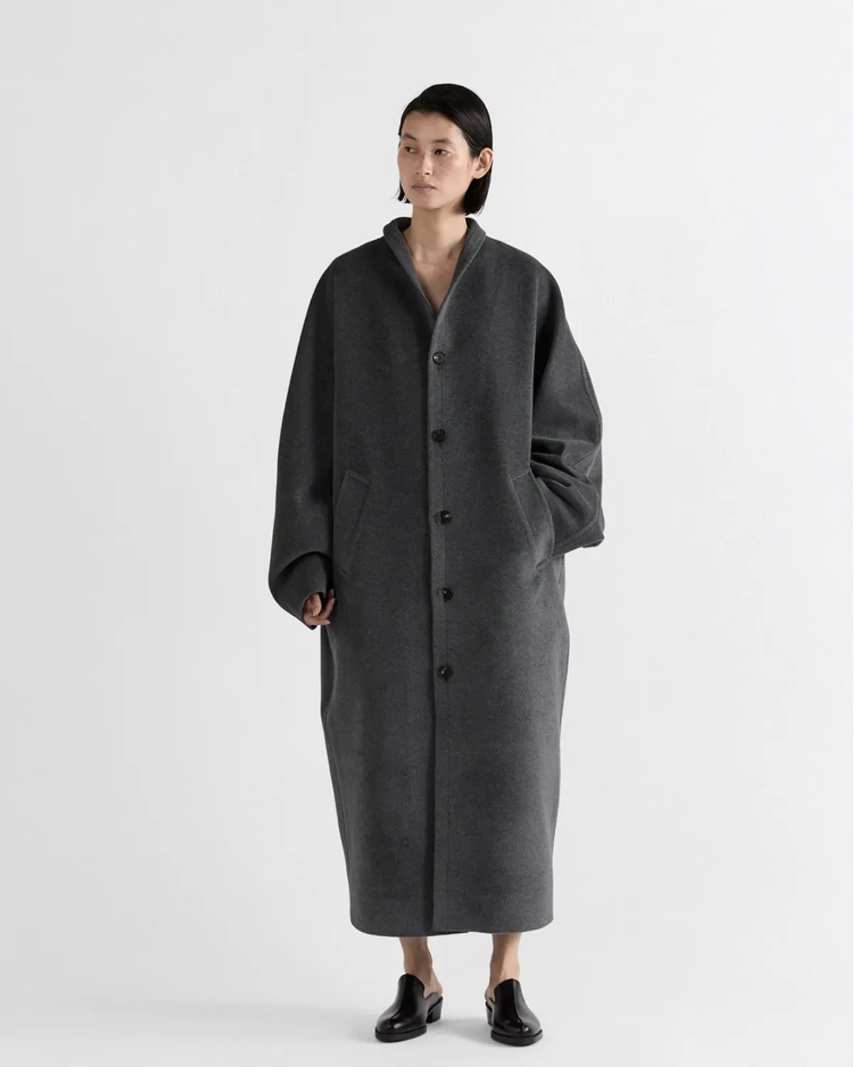 IHNN / Layered Collar Angora Coat (ID26A-CT02)