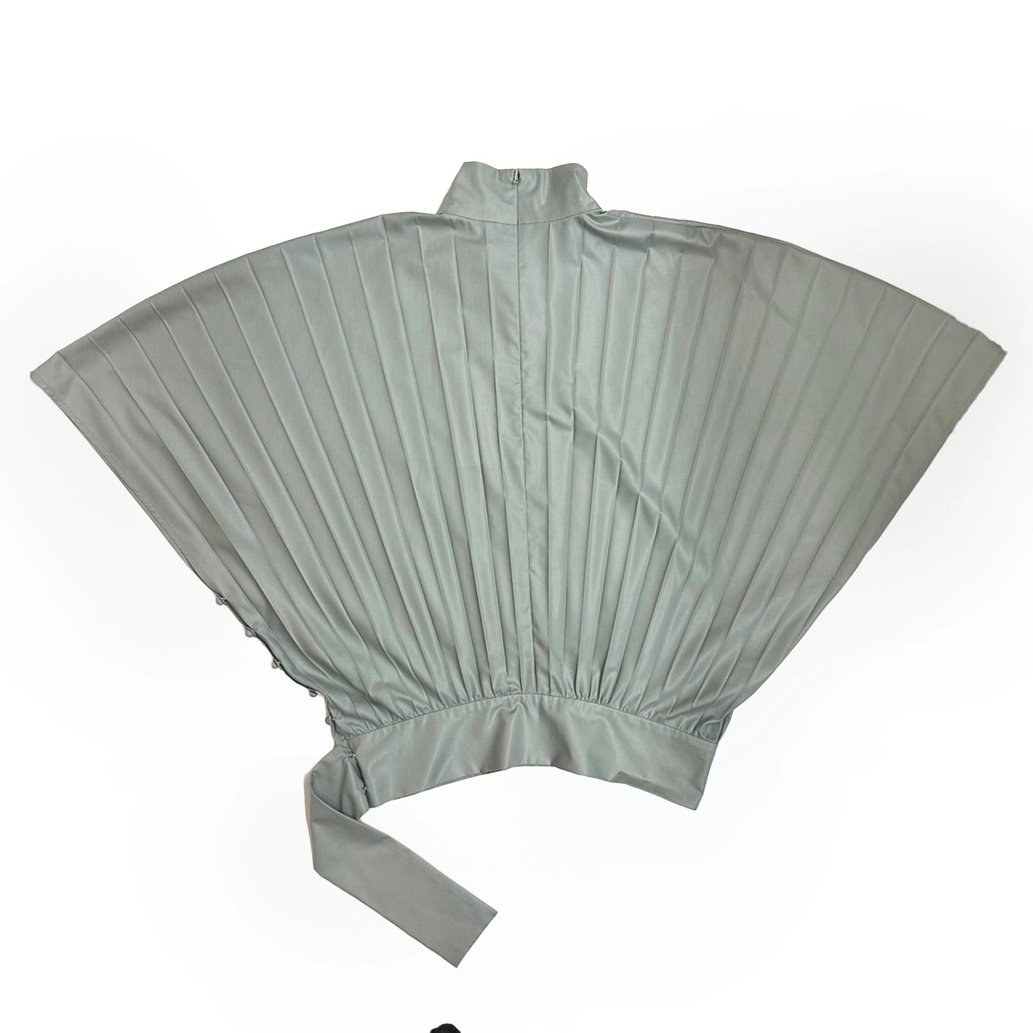 08sircus / Glossy lawn pleated top