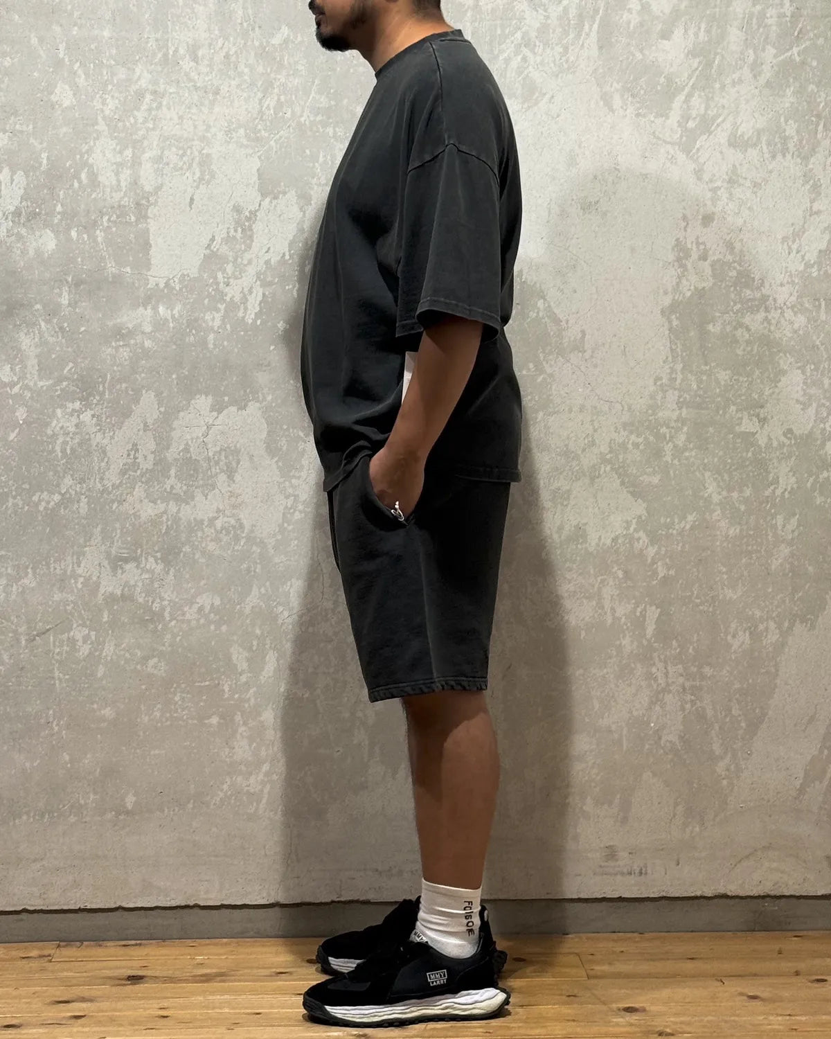 entire studios / STANDARD SWEATSHORT (UNU-25-5009)