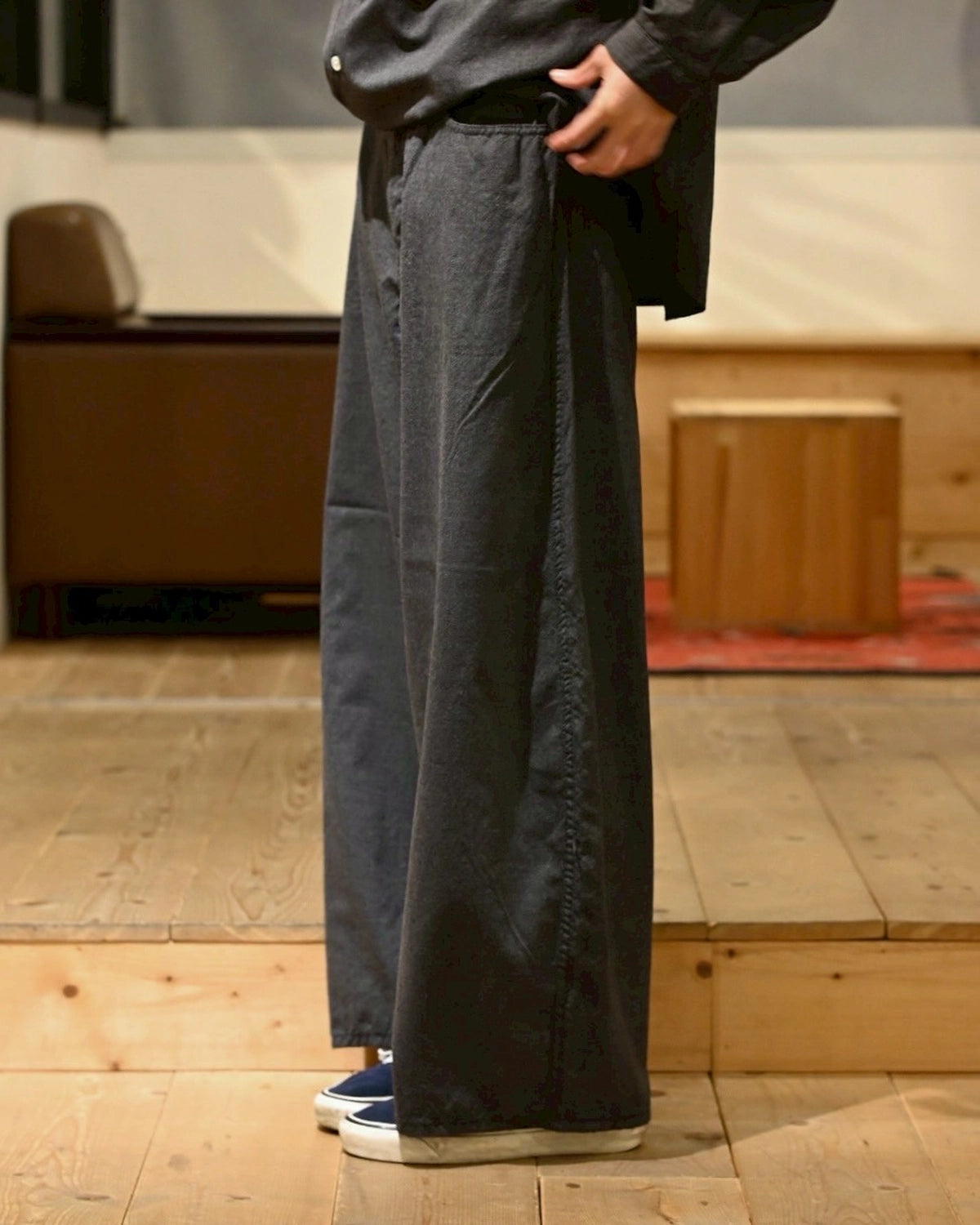 DIGAWEL / Puckering wide pants (DWYB021)