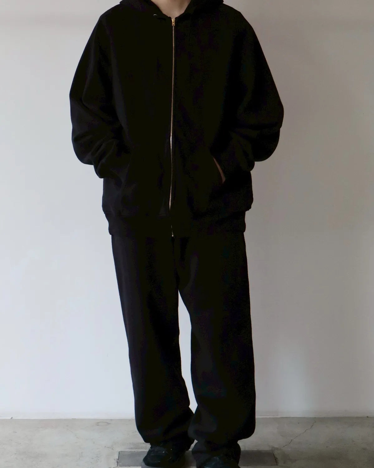 COMOLI / コットン裏毛 パンツ (C03-05003)