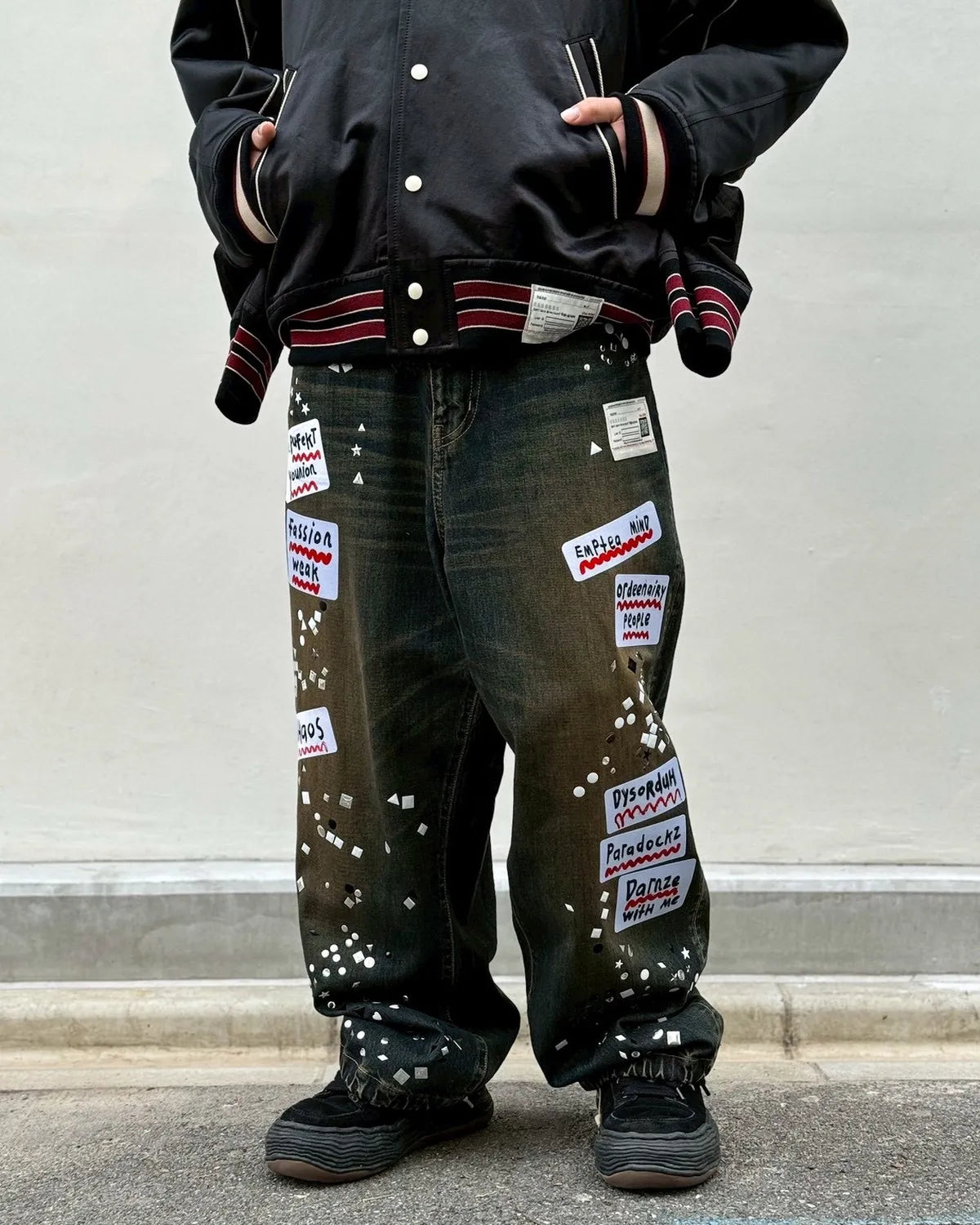 Maison MIHARA YASUHIRO / JEANS w STICKER (A16PT025)