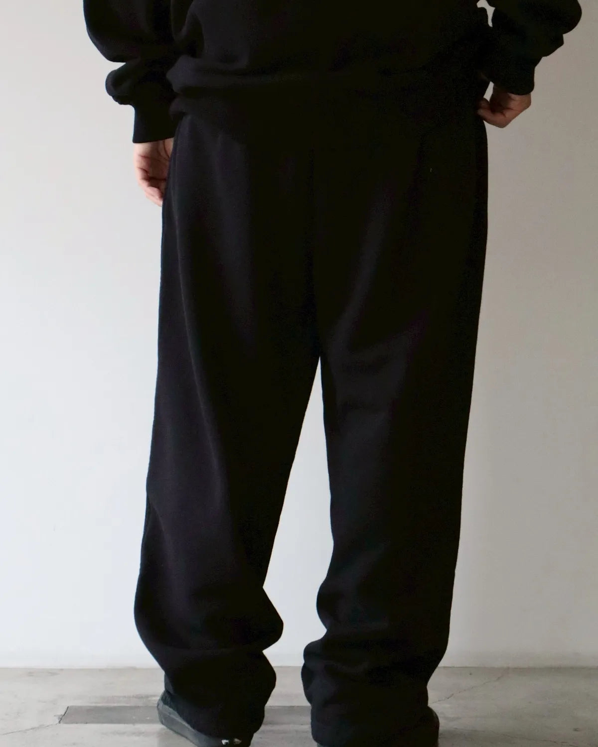 COMOLI / コットン裏毛 パンツ (C03-05003)