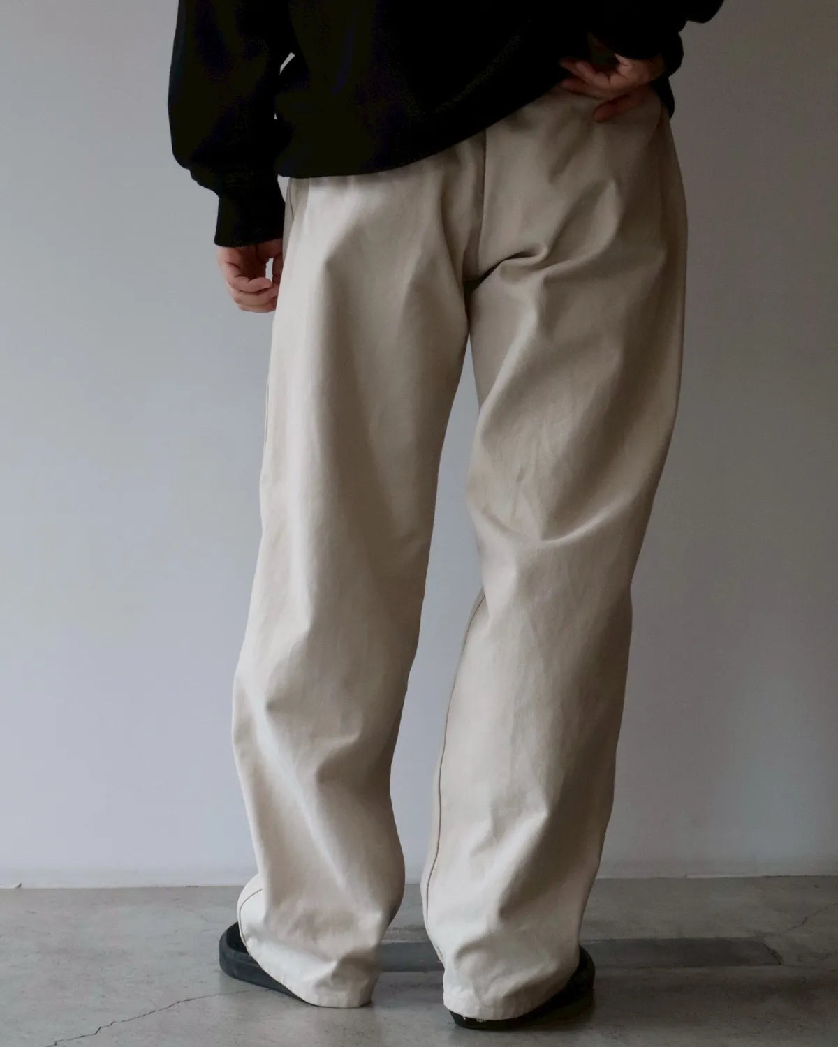 COMOLI / コットンツイル ワークパンツ (C03-03026)