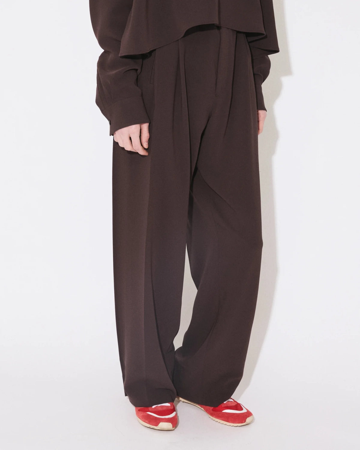 beautiful people / triacetate double cloth side 2tuck pants (1646105030)