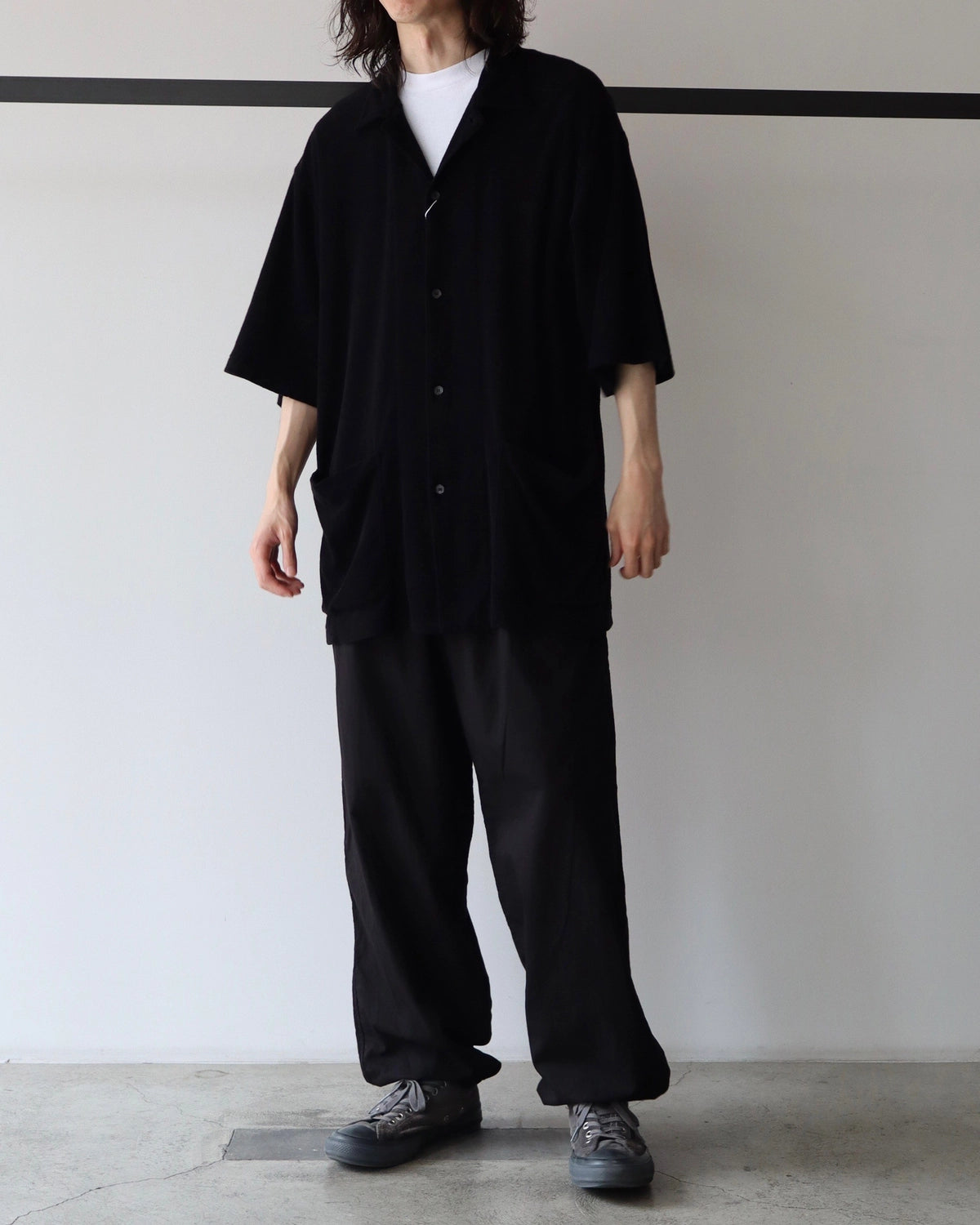 COMOLI / KHADIコットン ドローストリングパンツ (B01-03015)