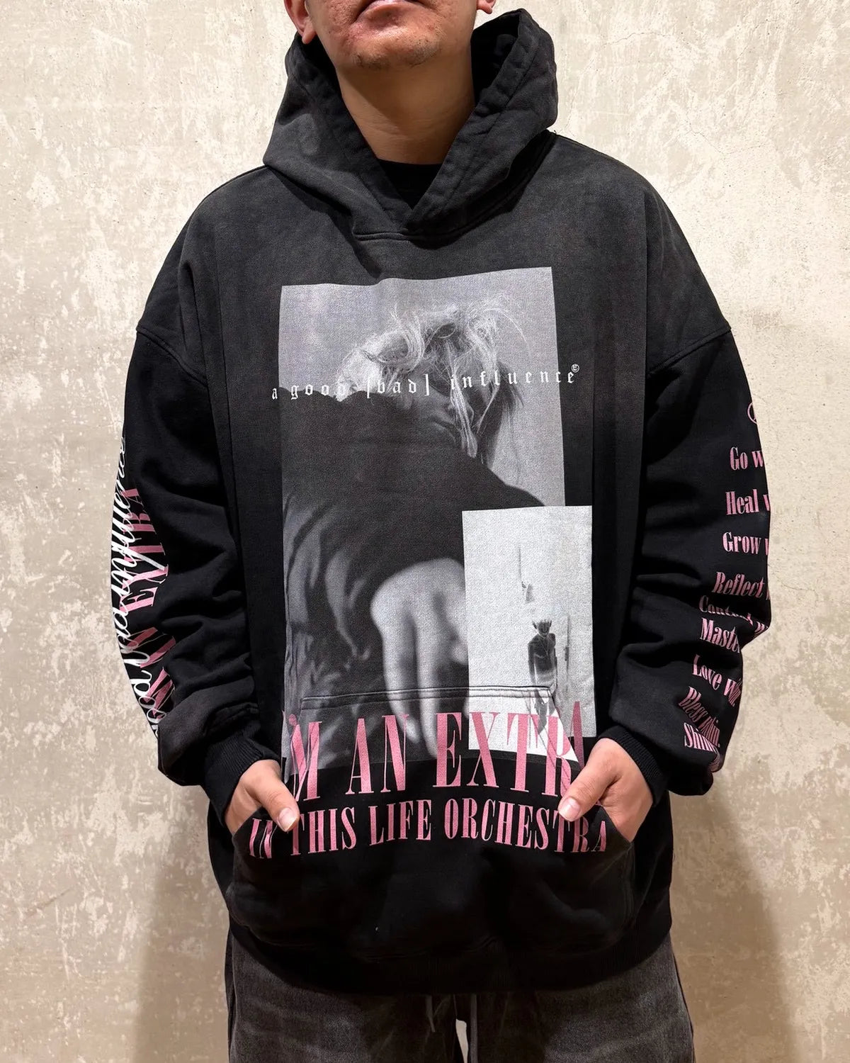 A Good Bad Influence / I AM AN EXTRA L HOODIE (AGBI-25AW-HD07)