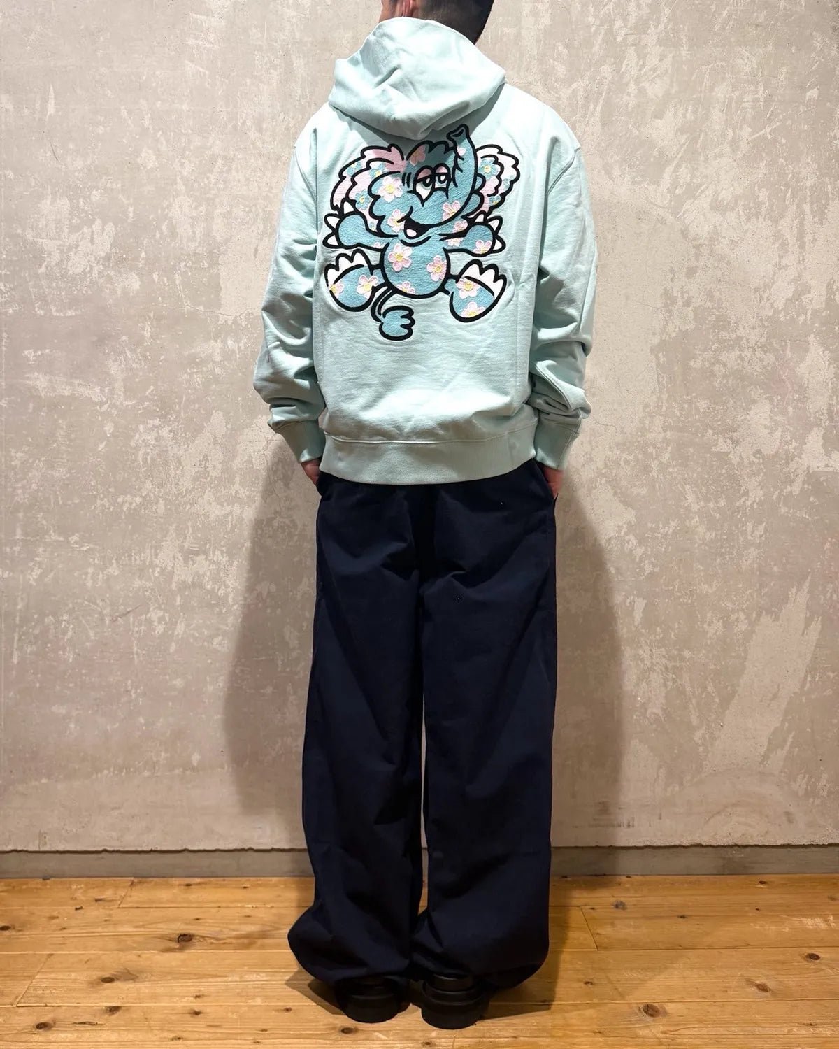 KENZO × Verdy / 'KENZO by Verdy' エンブロイド フ―ディー (FF55SW2714MC)