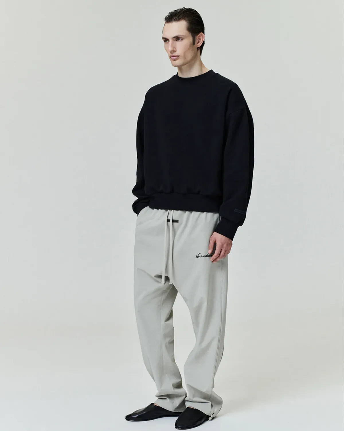 ESSENTIALS / CLASSIC FIT FLEECE CREWNECK (192SP252040F)