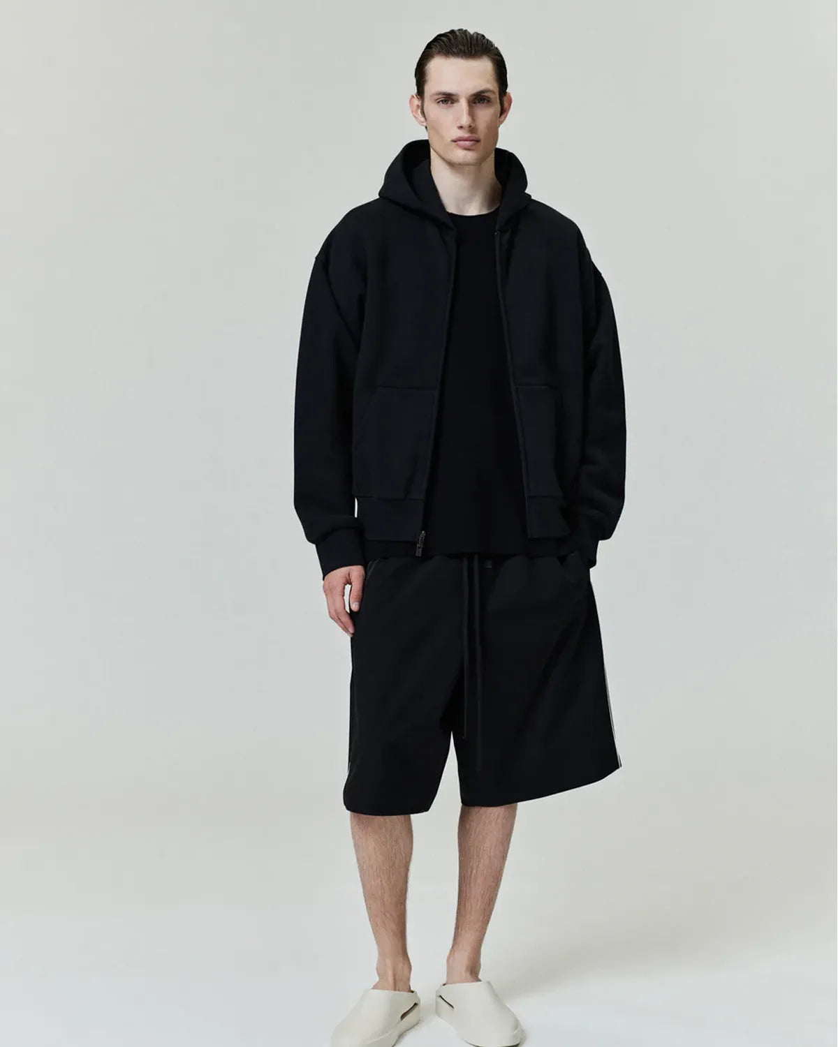 ESSENTIALS/HOODIE