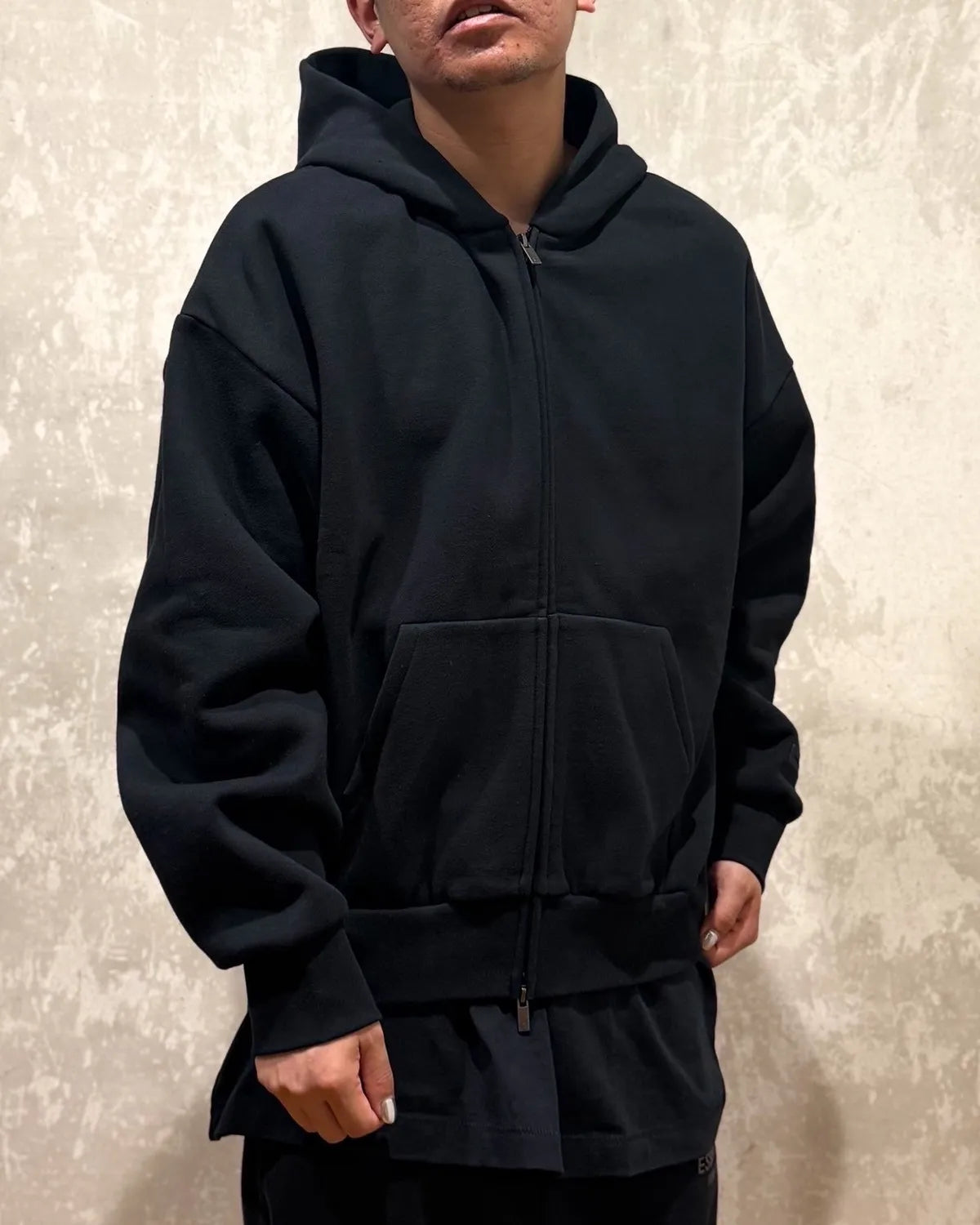 ESSENTIALS/HOODIE