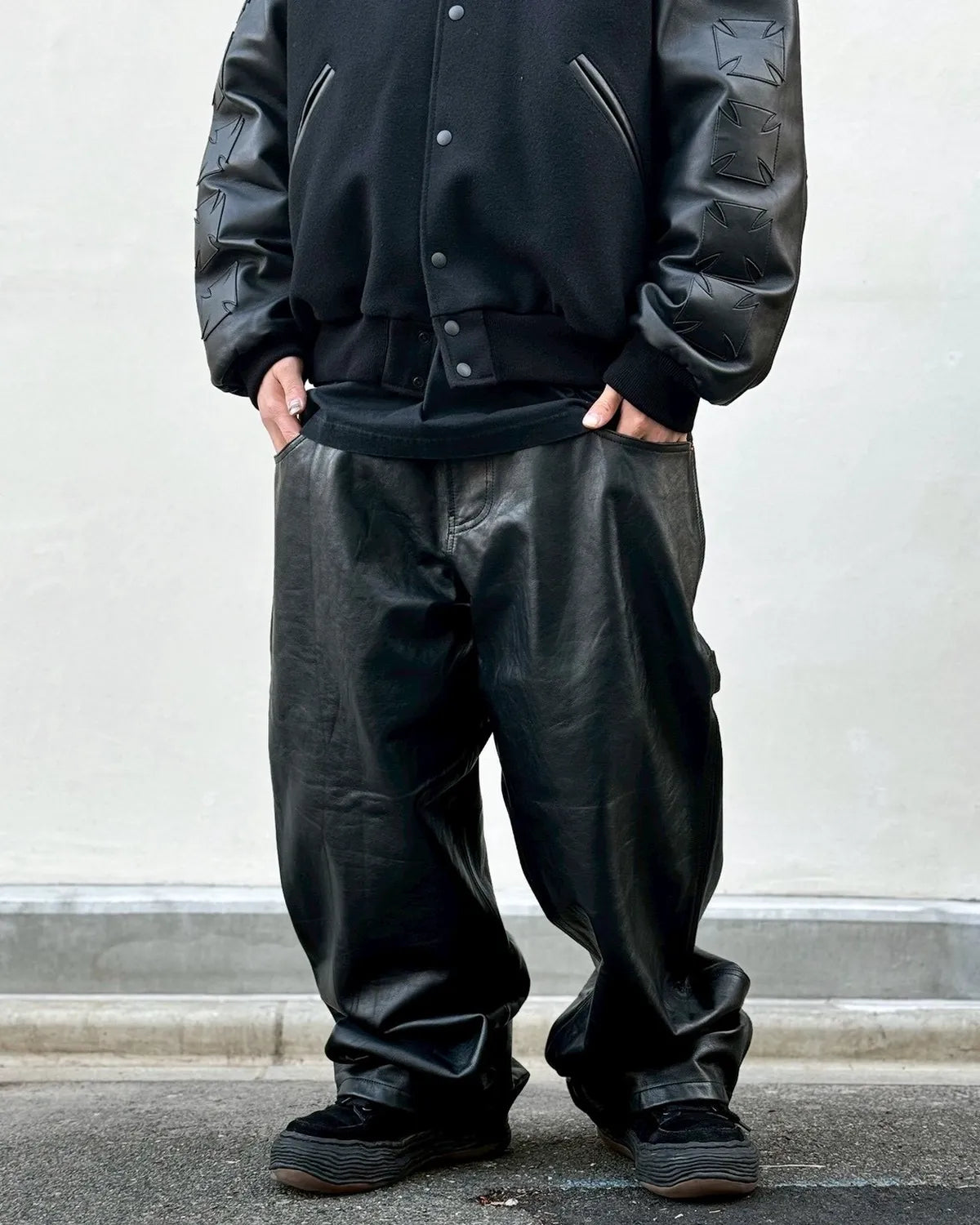 VETEMENTS / LEATHER HIP-HOP PANTS (ME76LP018B)