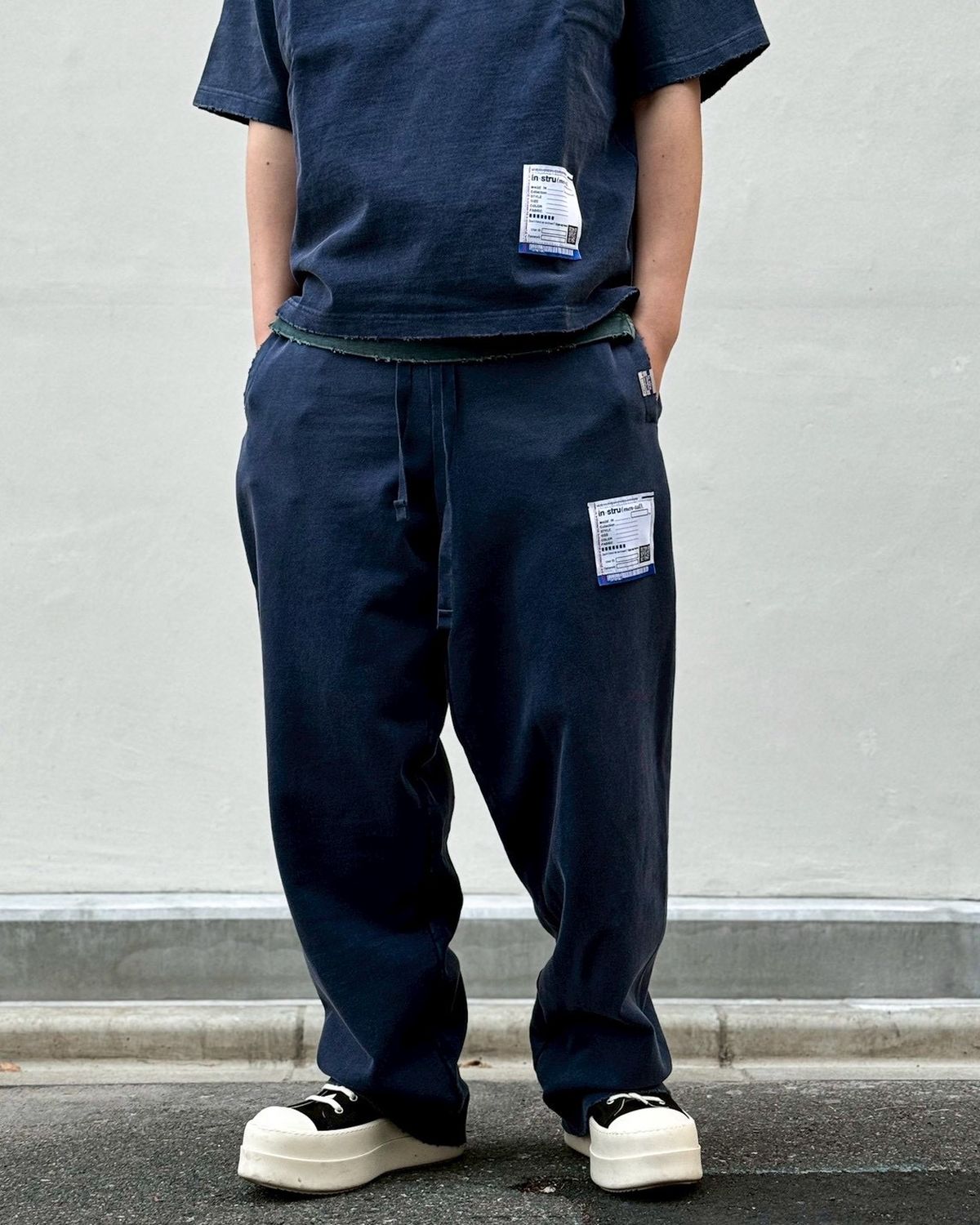 Maison MIHARA YASUHIRO in・stru(men-tal). / Sun Faded Like Distressed Sweat Pants (I16PT562)