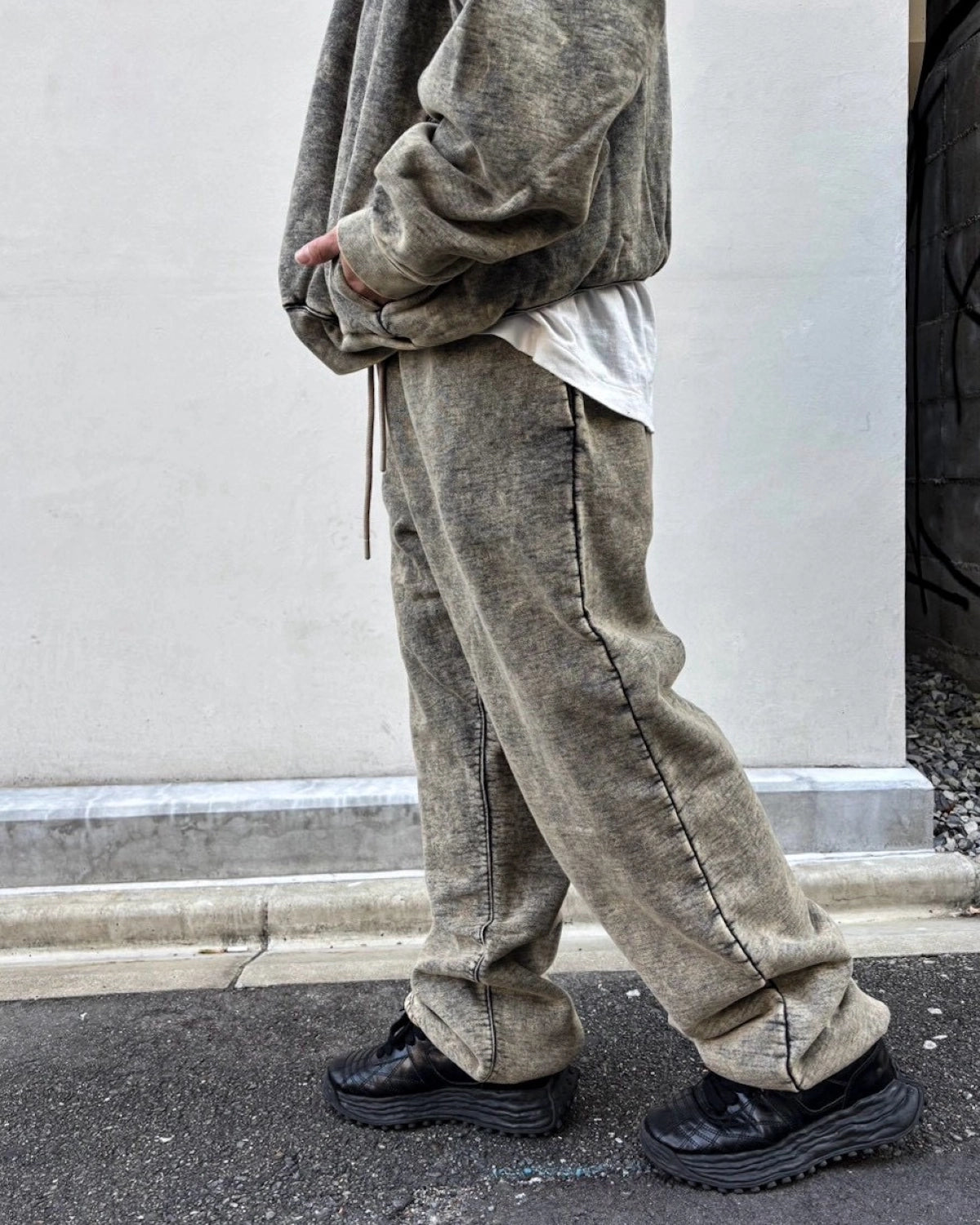 ESSENTIALS / CLASSIC SLOUCHY SWEATPANT (RW01064-0315)