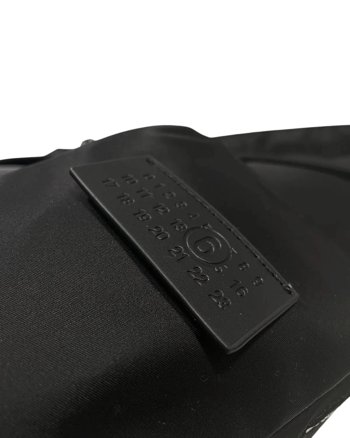 MM6 / BODY BAG (SB5WG0019P8504)