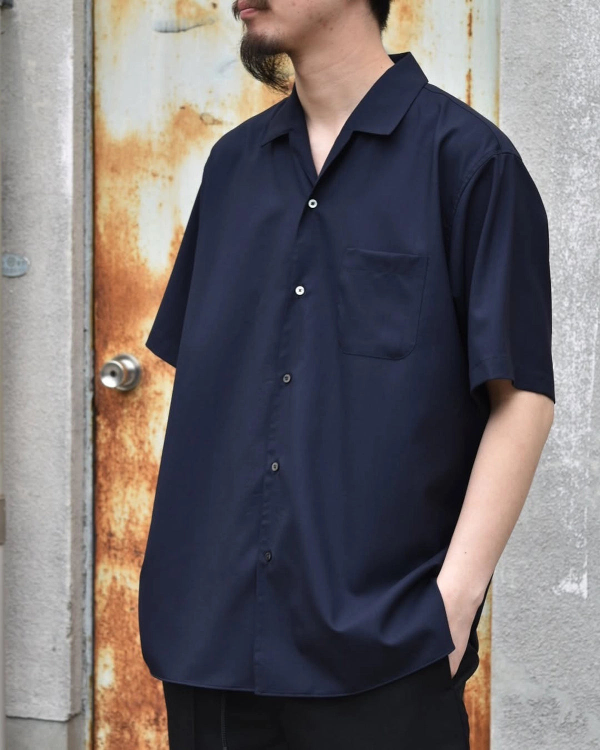 MARKAWARE / ORGANIC WOOL 2/80 TROPICAL ITALIAN OPEN COLLAR S/S SHIRT (A25B03SH02B)