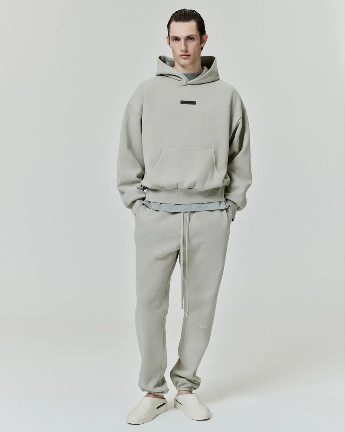 ESSENTIALS / CLASSIC FIT FLEECE HOODIE (192SP252050F)
