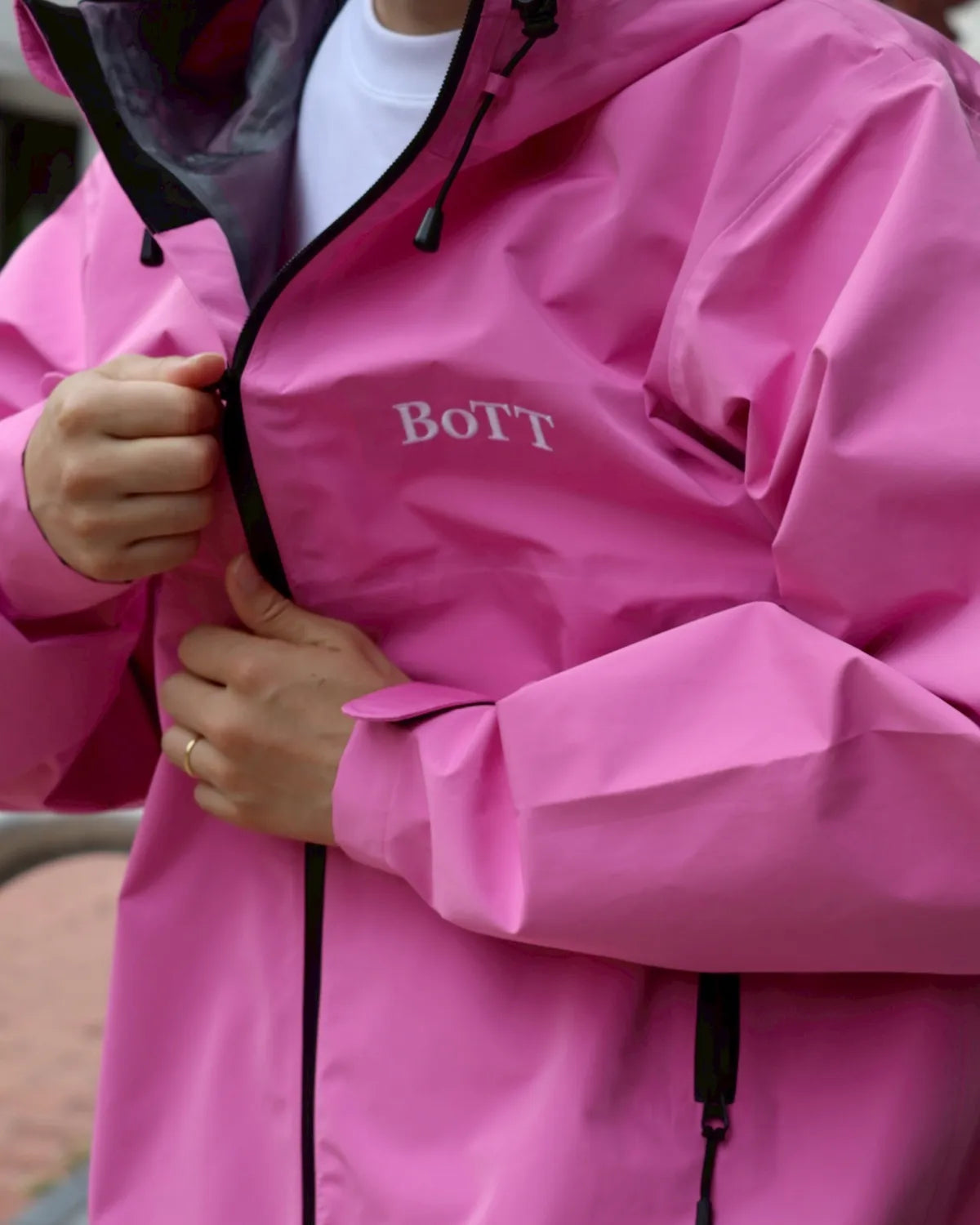 BoTT / Waterproof Shell Jacket