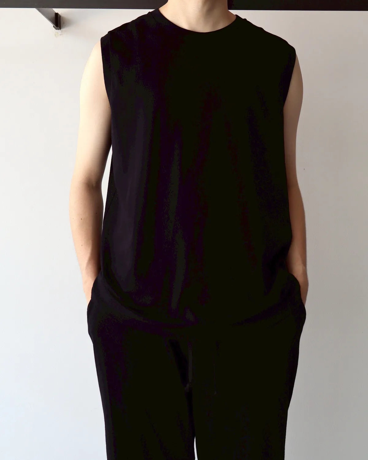 COMOLI / コットンメッシュ ノースリーブ (B01-05037)