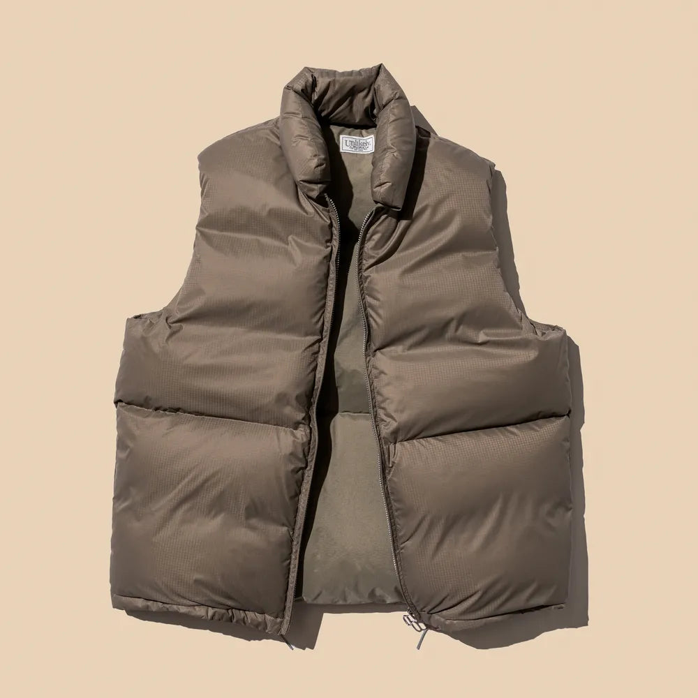 Unlikely のUnlikely Simple Down Vest