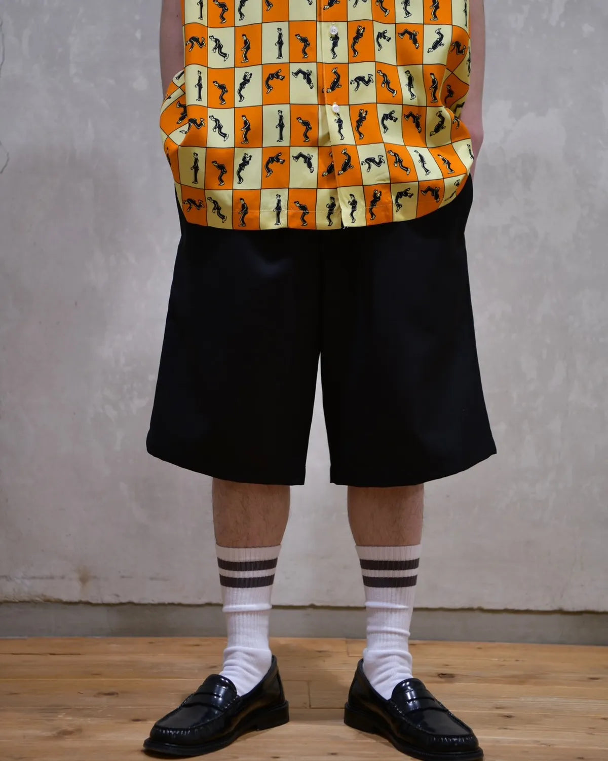 vowels / EASY SHORTS (VO-26SS-PT049)