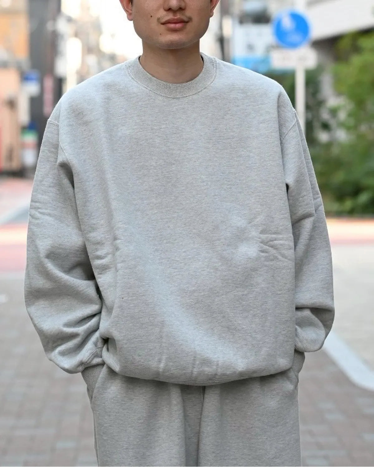 Unlikely / Unlikely Simple Sweat Crew "RESERVE" (U25F-13-0005)