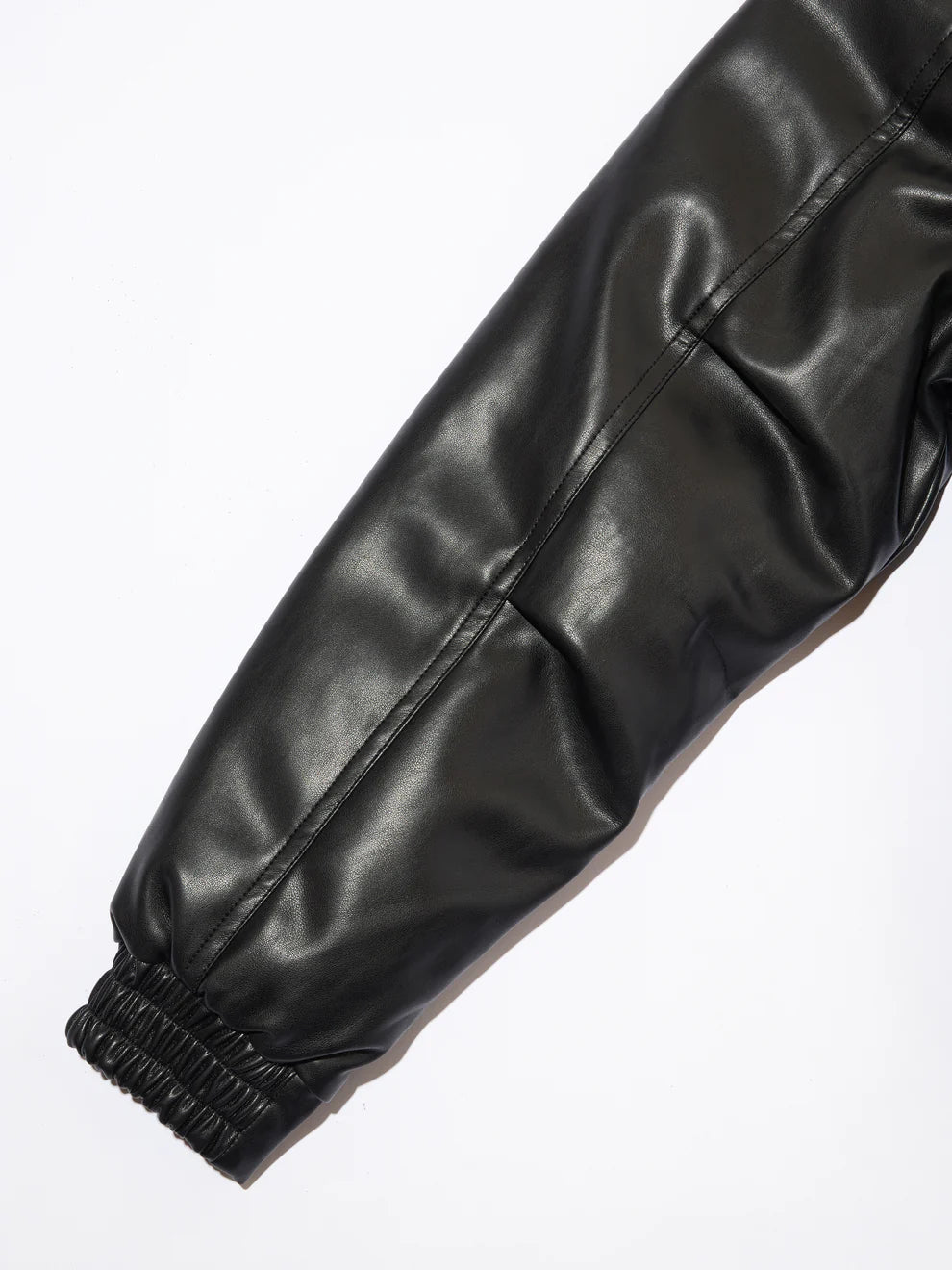 DELUXE / NOTORIOUS (25AD5333)