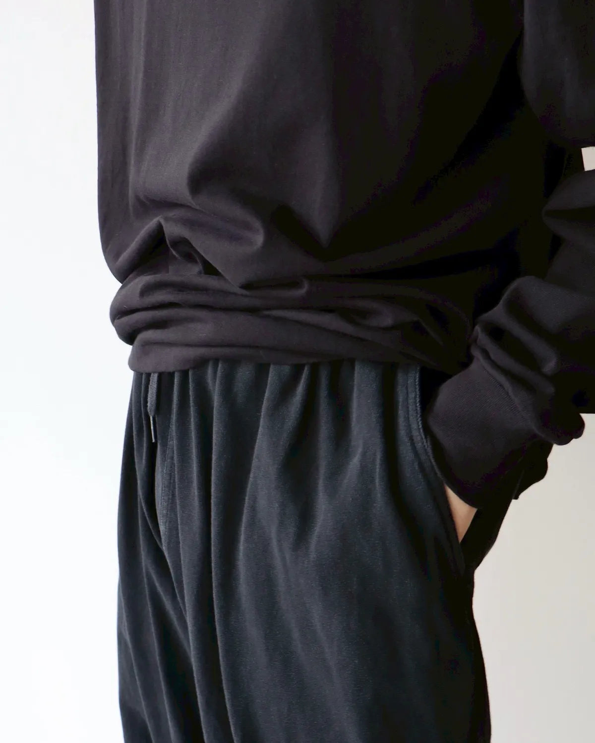 COMOLI / ウールニット テーパードパンツ (C03-06012)