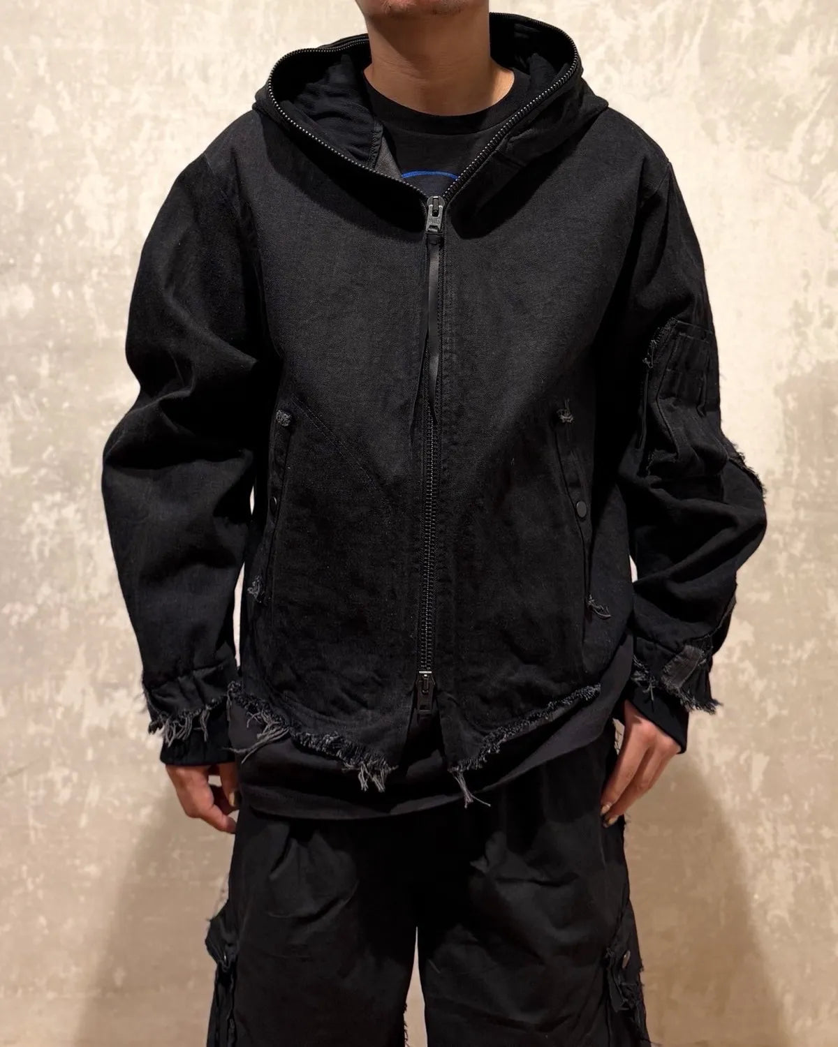 MINUS / 11MS Boro Crust (NOIR)