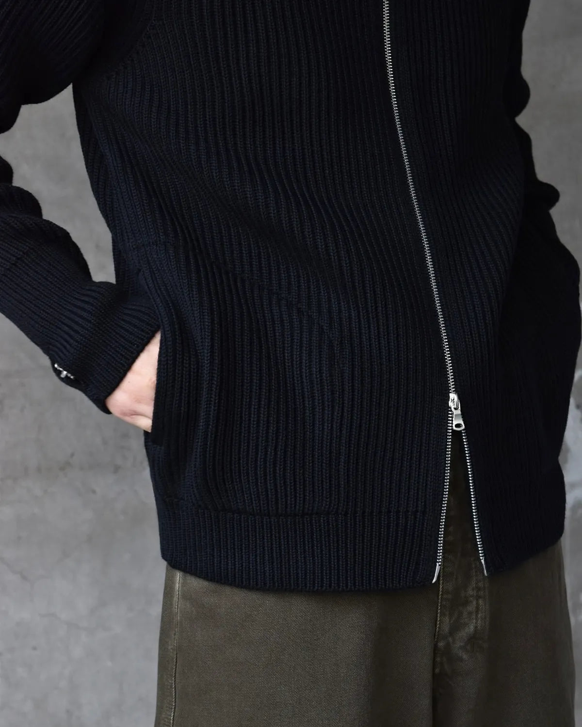 ANDERSEN-ANDERSEN / Navy Full-Zip Pockets (NFZP)