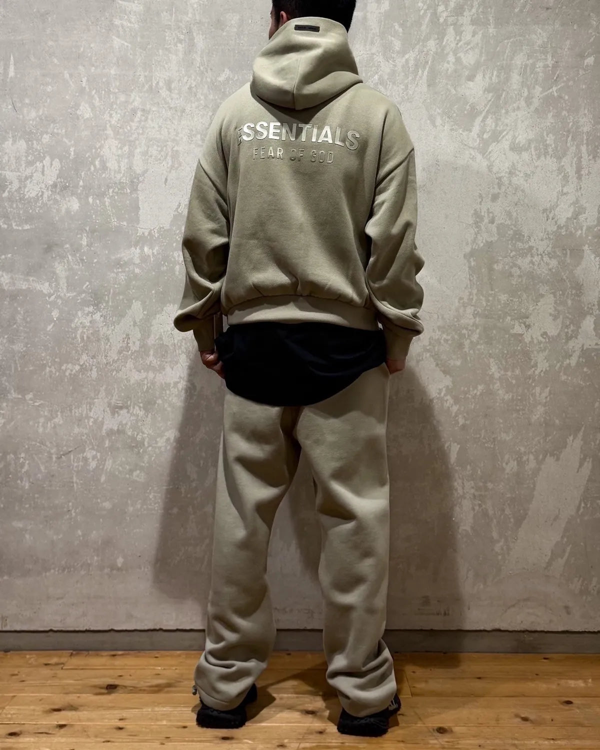 ESSENTIALS / CLASSIC FIT FLEECE HOODIE (192SP252050F)