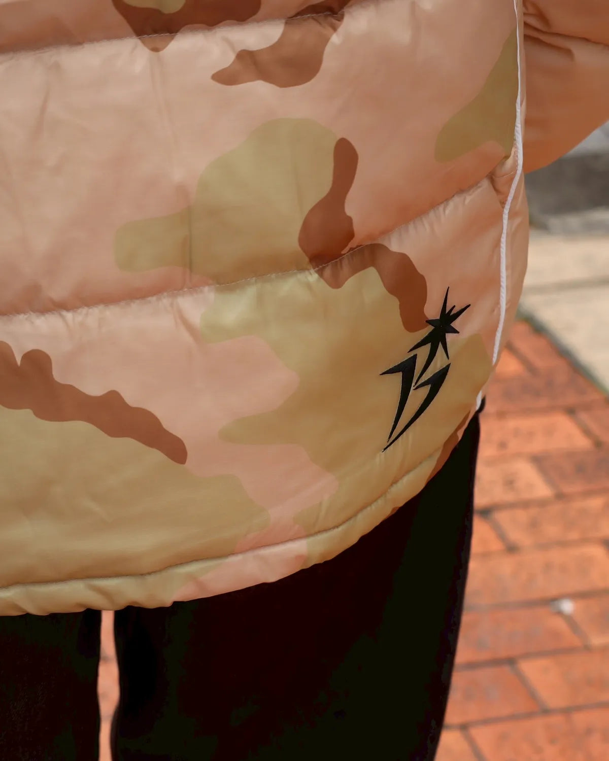 BoTT / B Logo Down Jacket