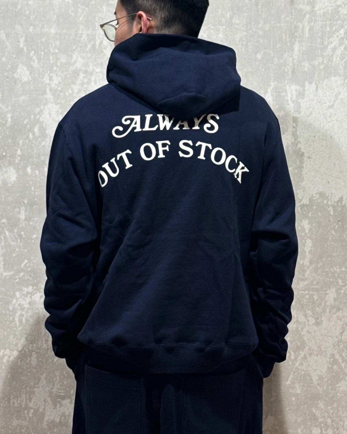 ALWAYS OUT OF STOCK / BASIC LOGO HOODIE (HA-325203213)