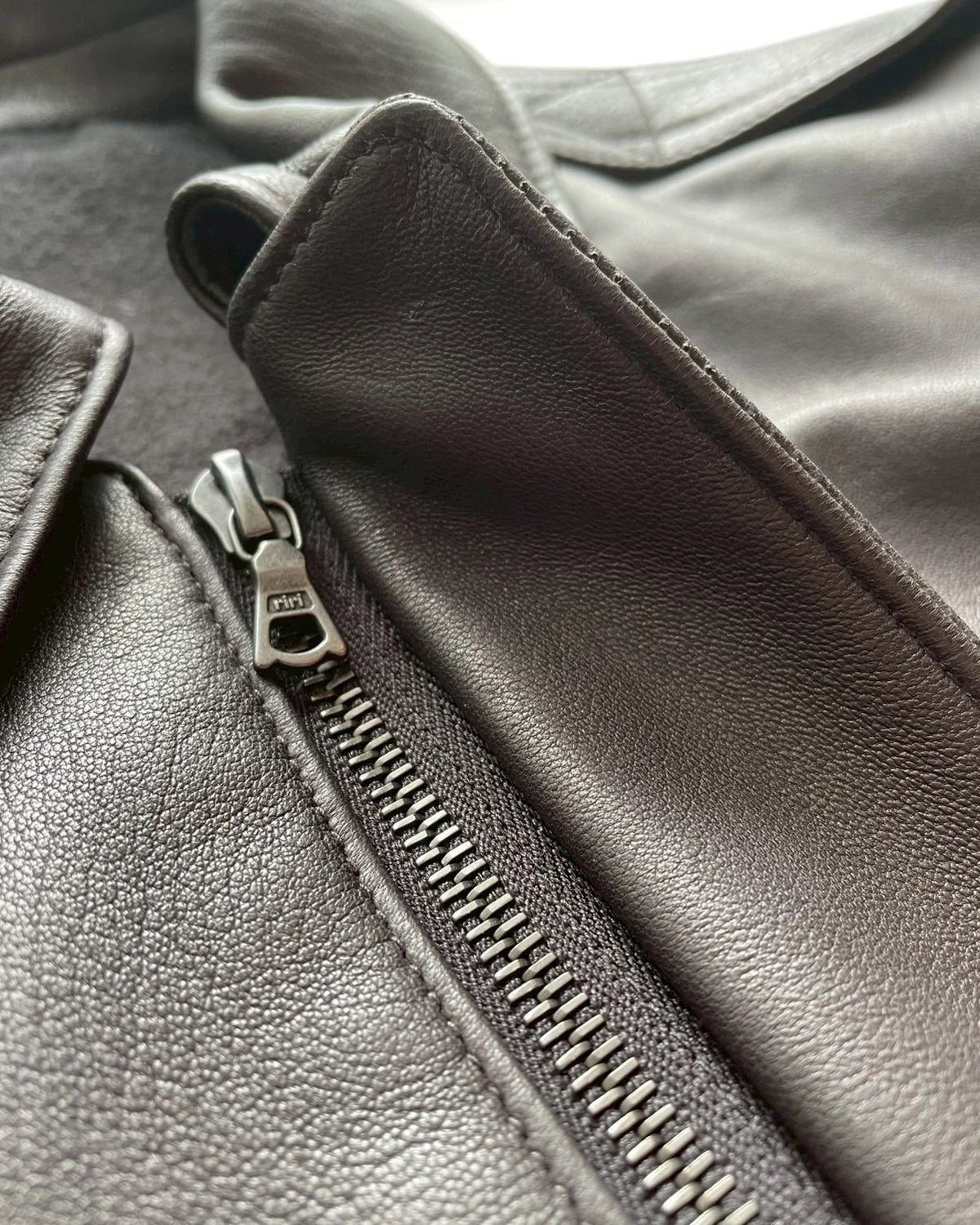 COMOLI / シープスキン A-2ジャケット (C03-01029)