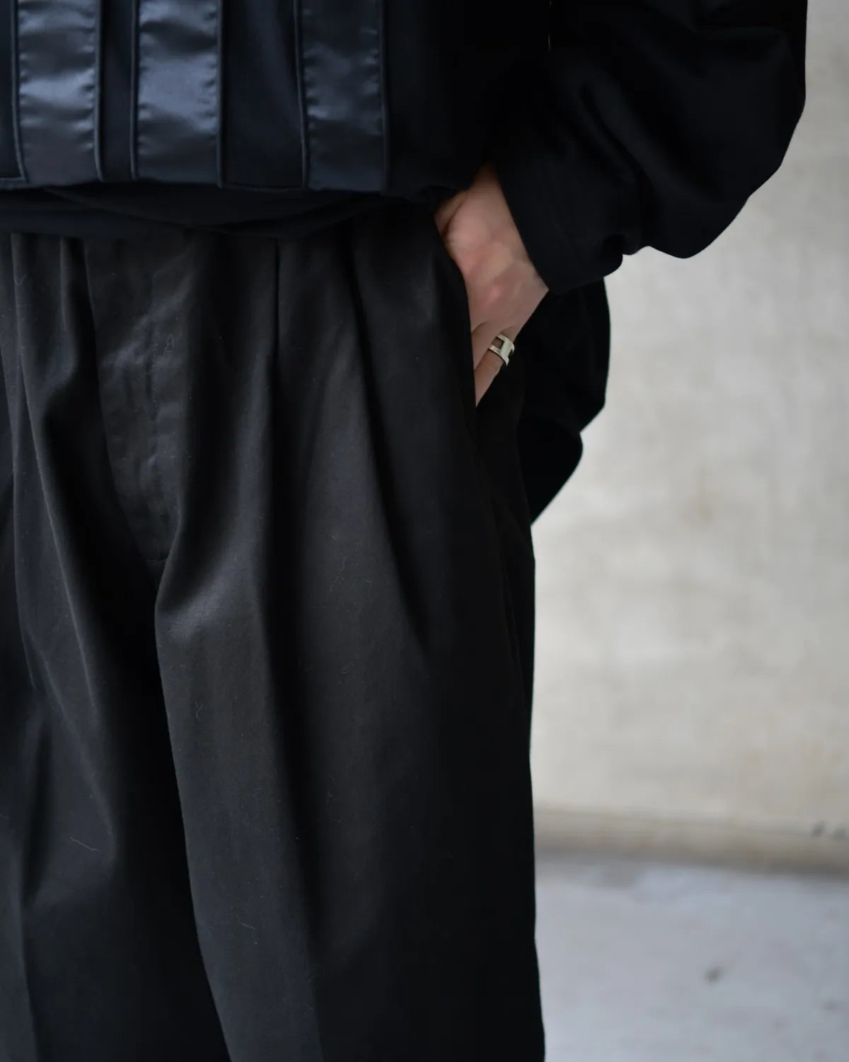 COOTIE PRODUCTIONS® / Wespoint 2 Tuck Easy Trousers (CTE-25A124)