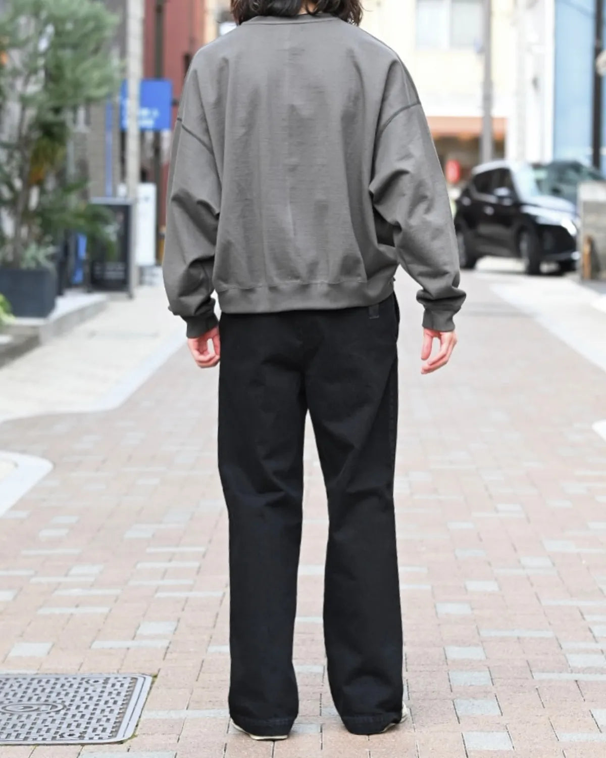MARKAWARE / HUGE SHORT SWEAT (A25D03CS01C)