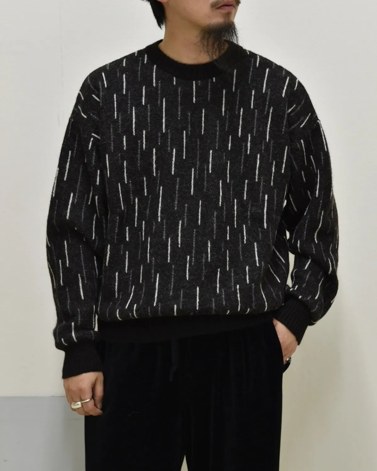 MARKAWARE / Natural Colar Alpaca Rain Drop Pattern Jumper (A25C21SW01C)